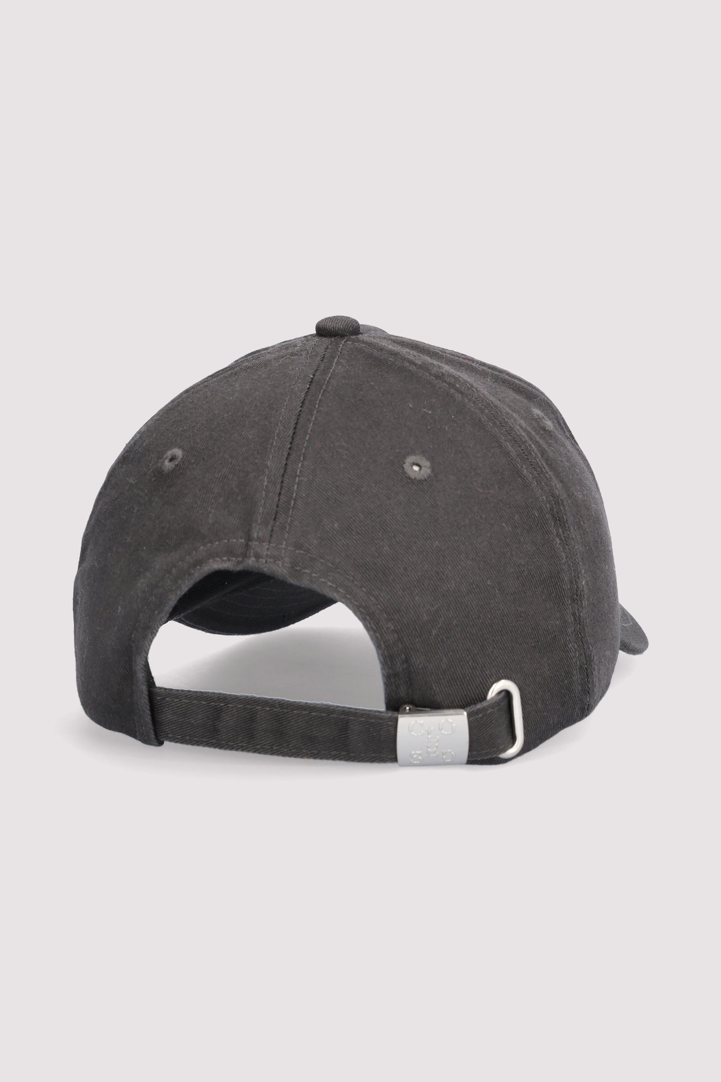 Closed - cap Closed - cap