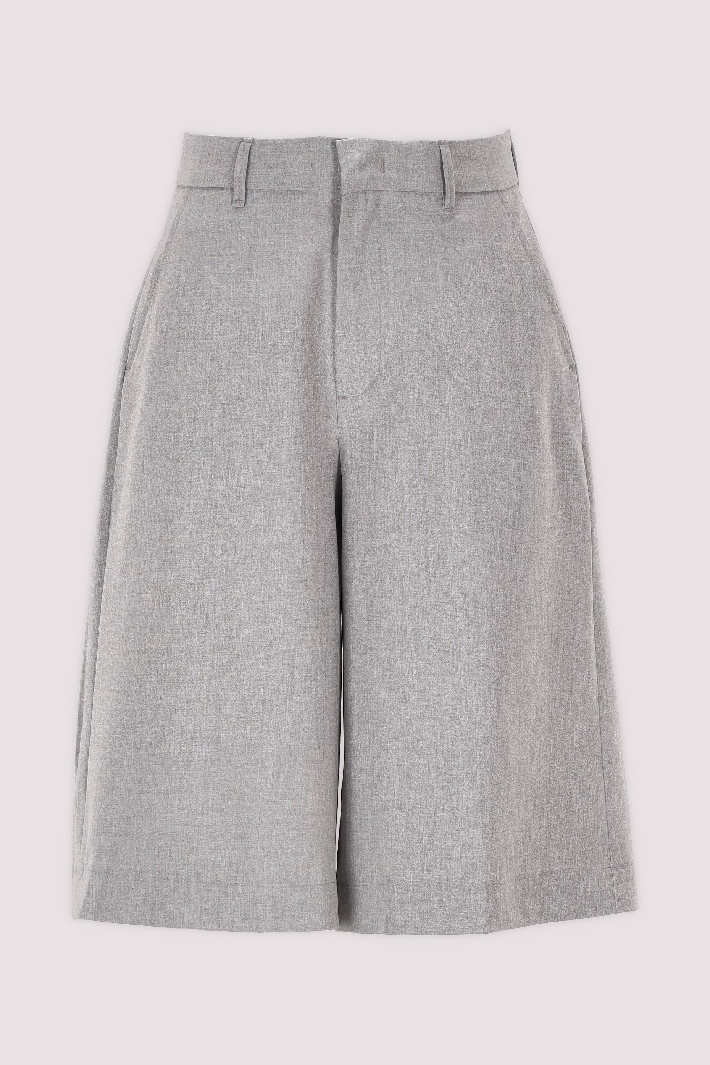 Dolores Shorts Hellgrau Stretch