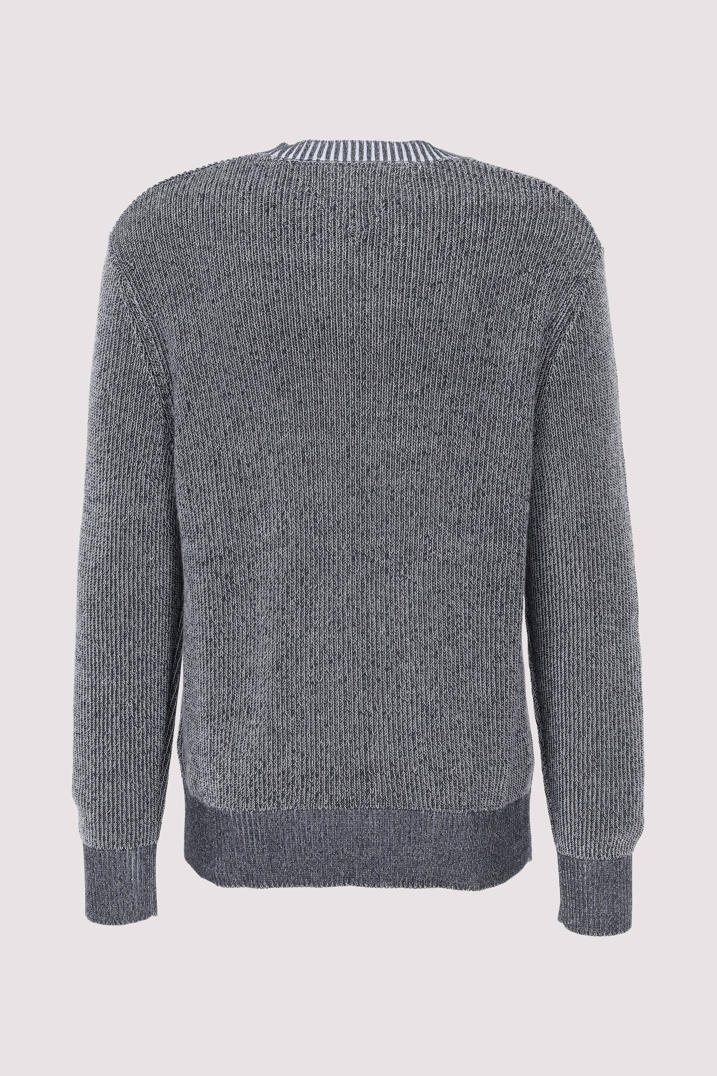 TJM REG BADGE SWEATER