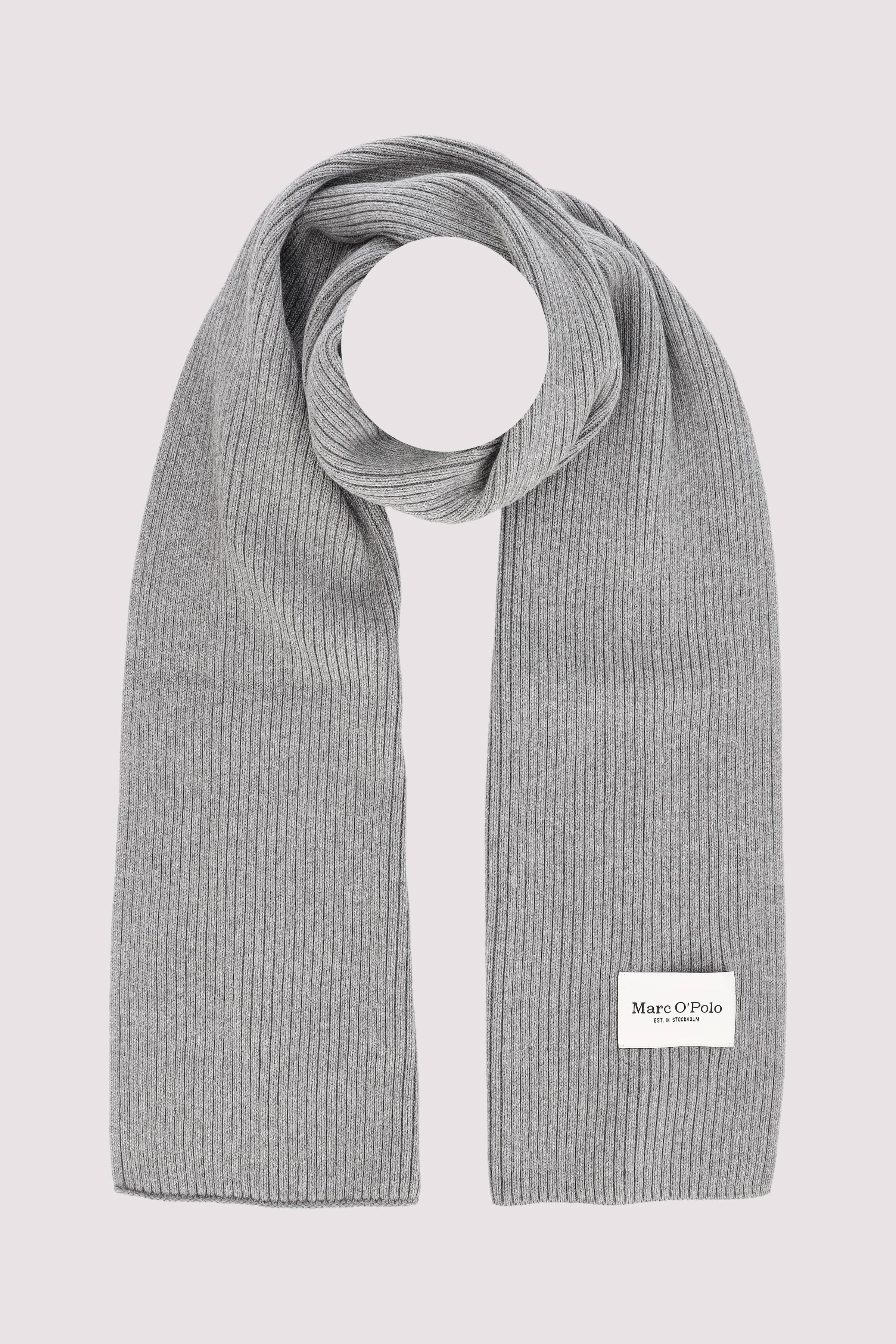 Scarve, knitted, solid rib