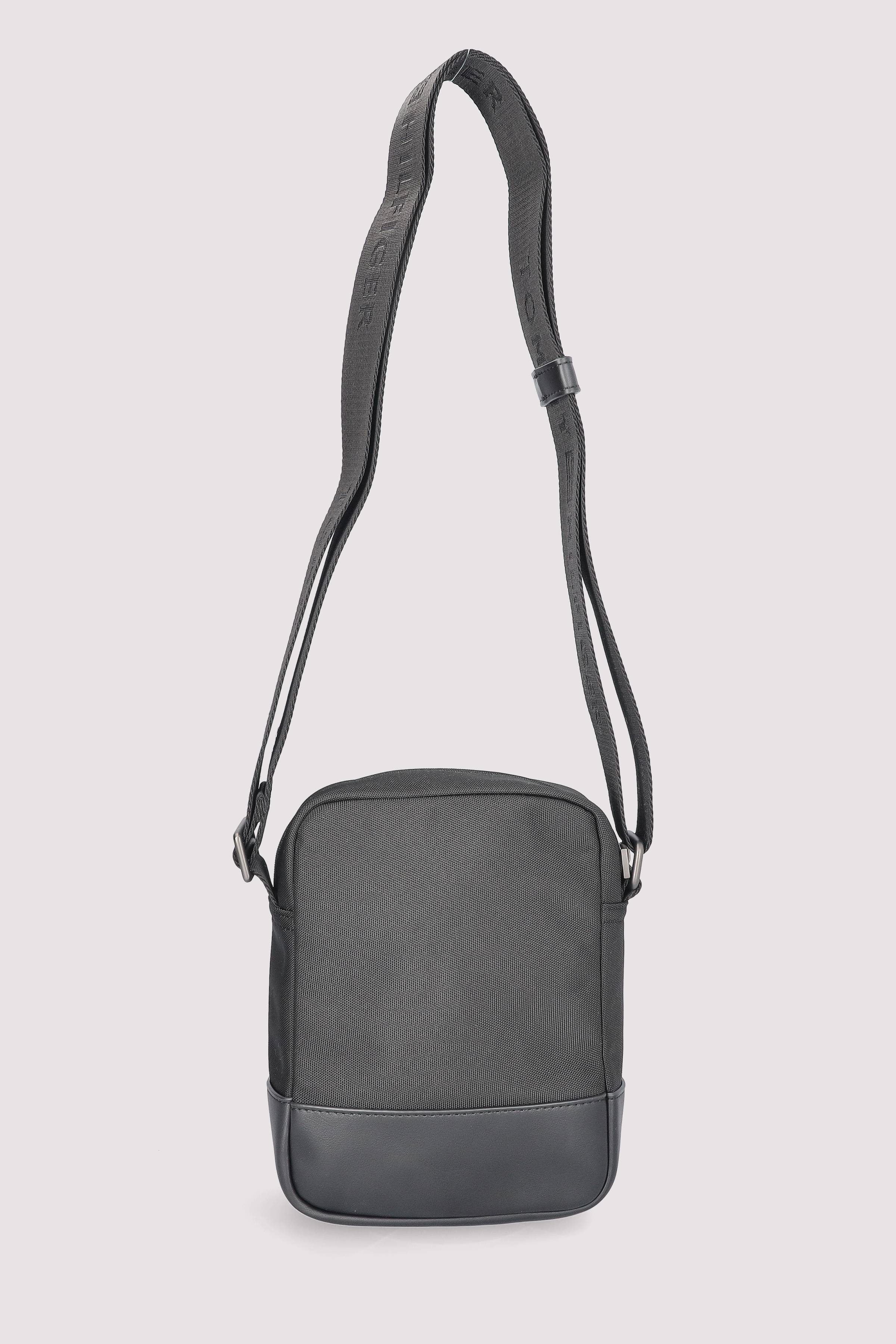 Tommy Hilfiger - TH NYLON TRAVEL MINI REPORTER Tommy Hilfiger - TH NYLON TRAVEL MINI REPORTER
