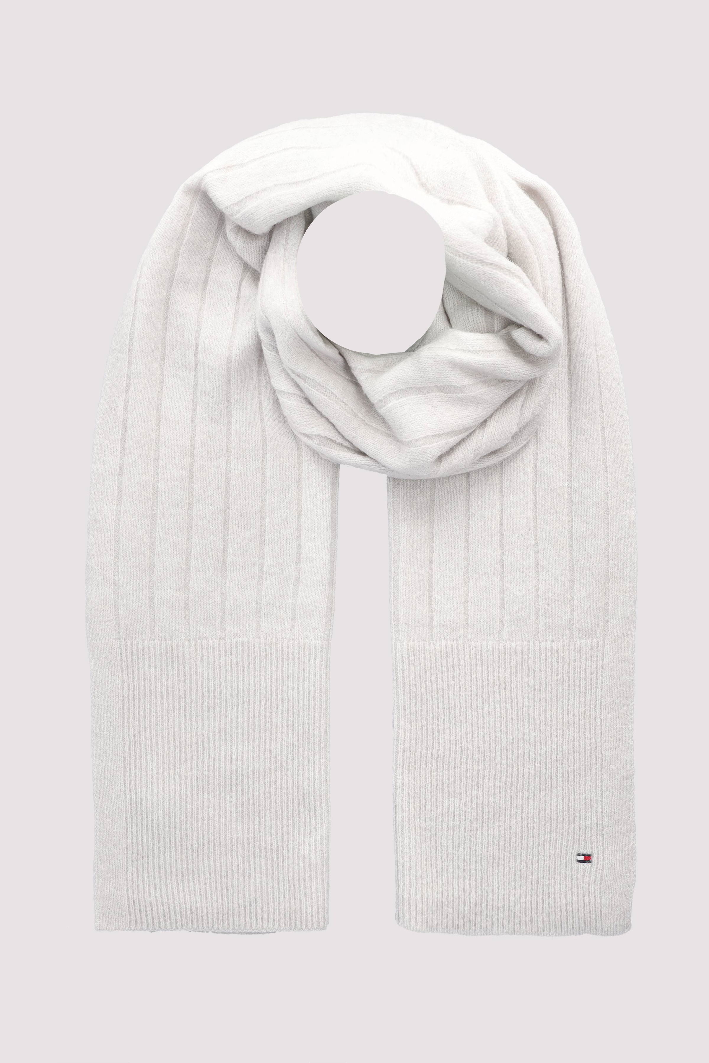 TH FLAG FLUFFY SCARF