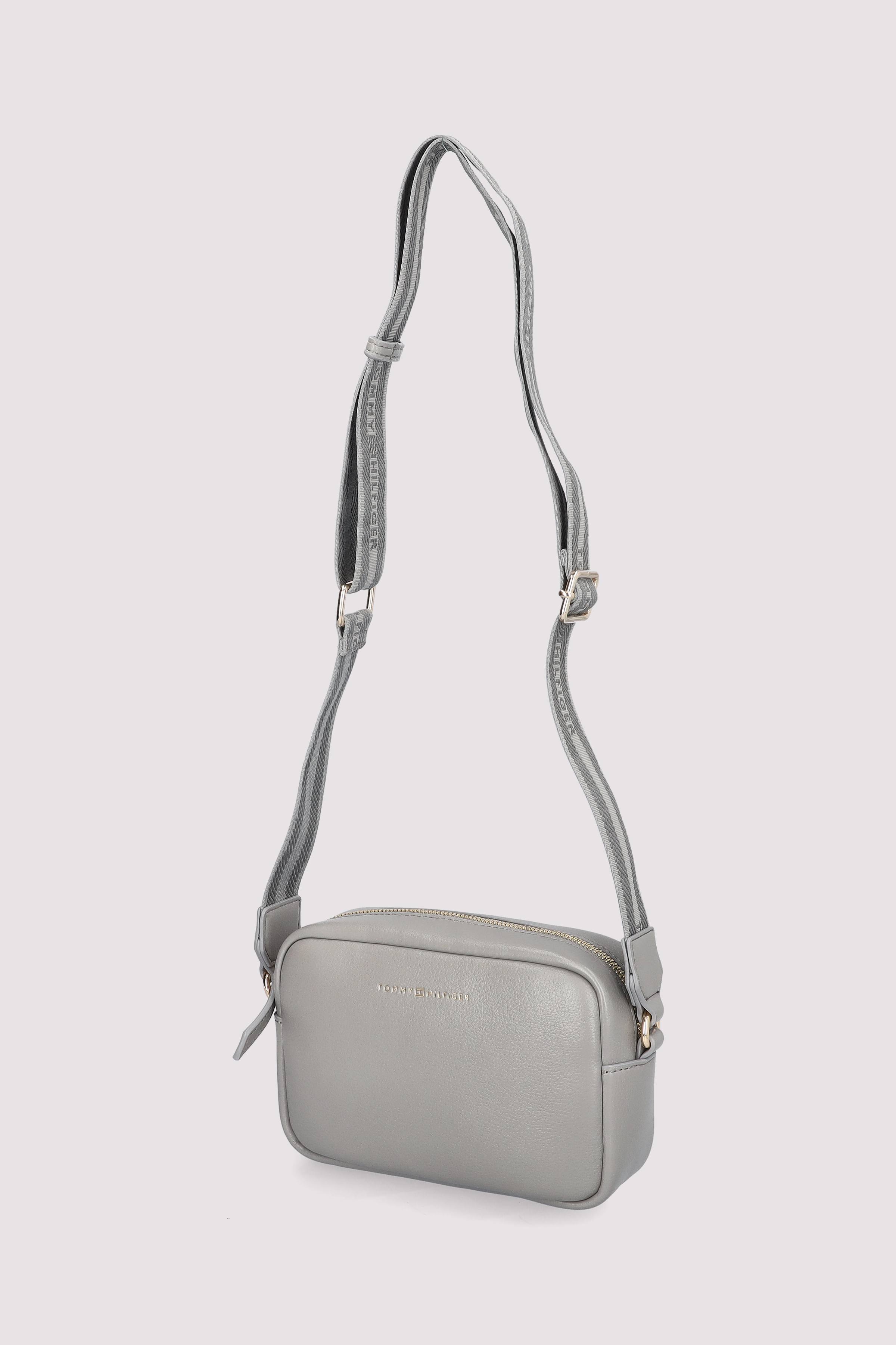 Tommy Hilfiger - TH LOGOTAPE CAMERA BAG Tommy Hilfiger - TH LOGOTAPE CAMERA BAG