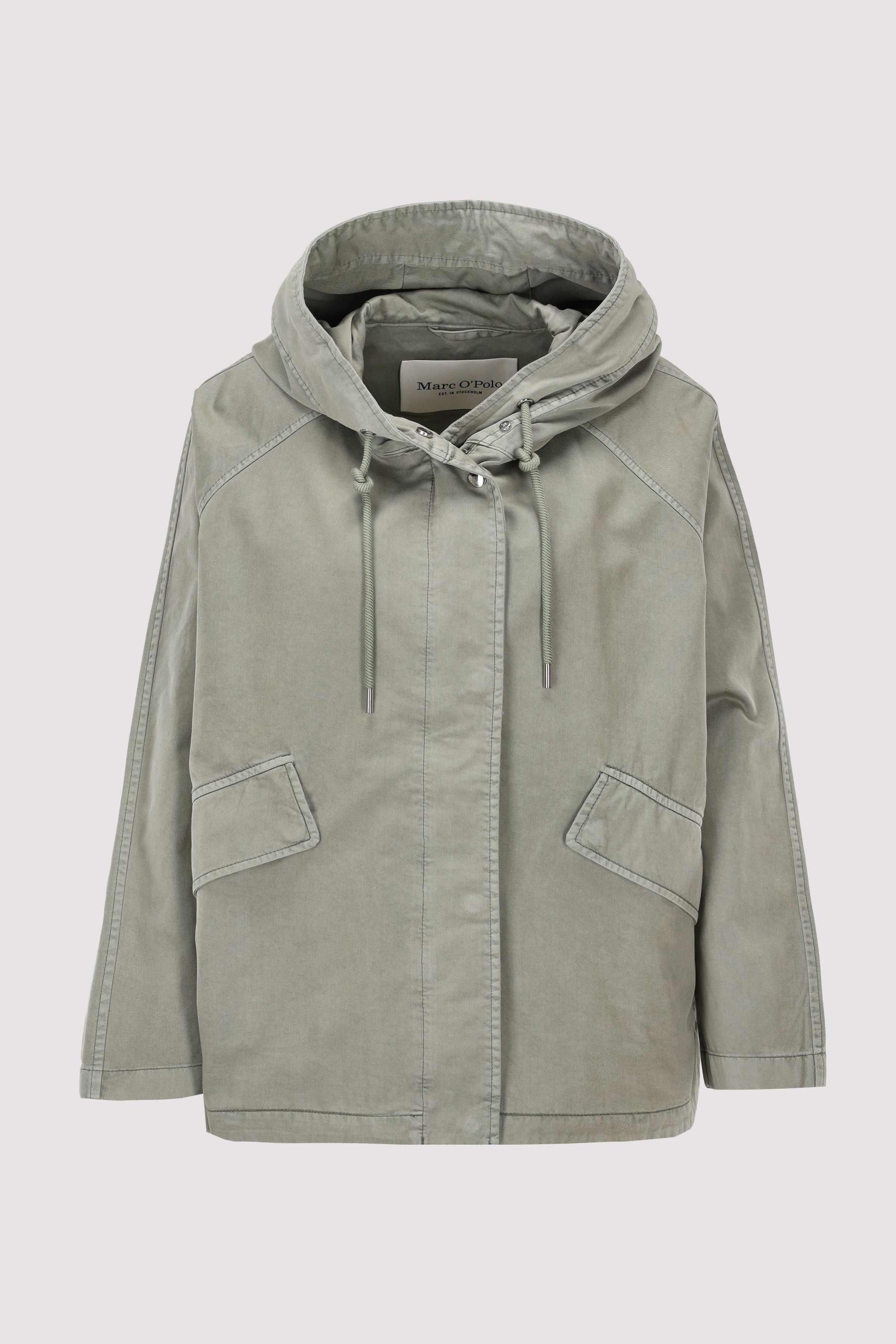 Woven Outdoor Jackets