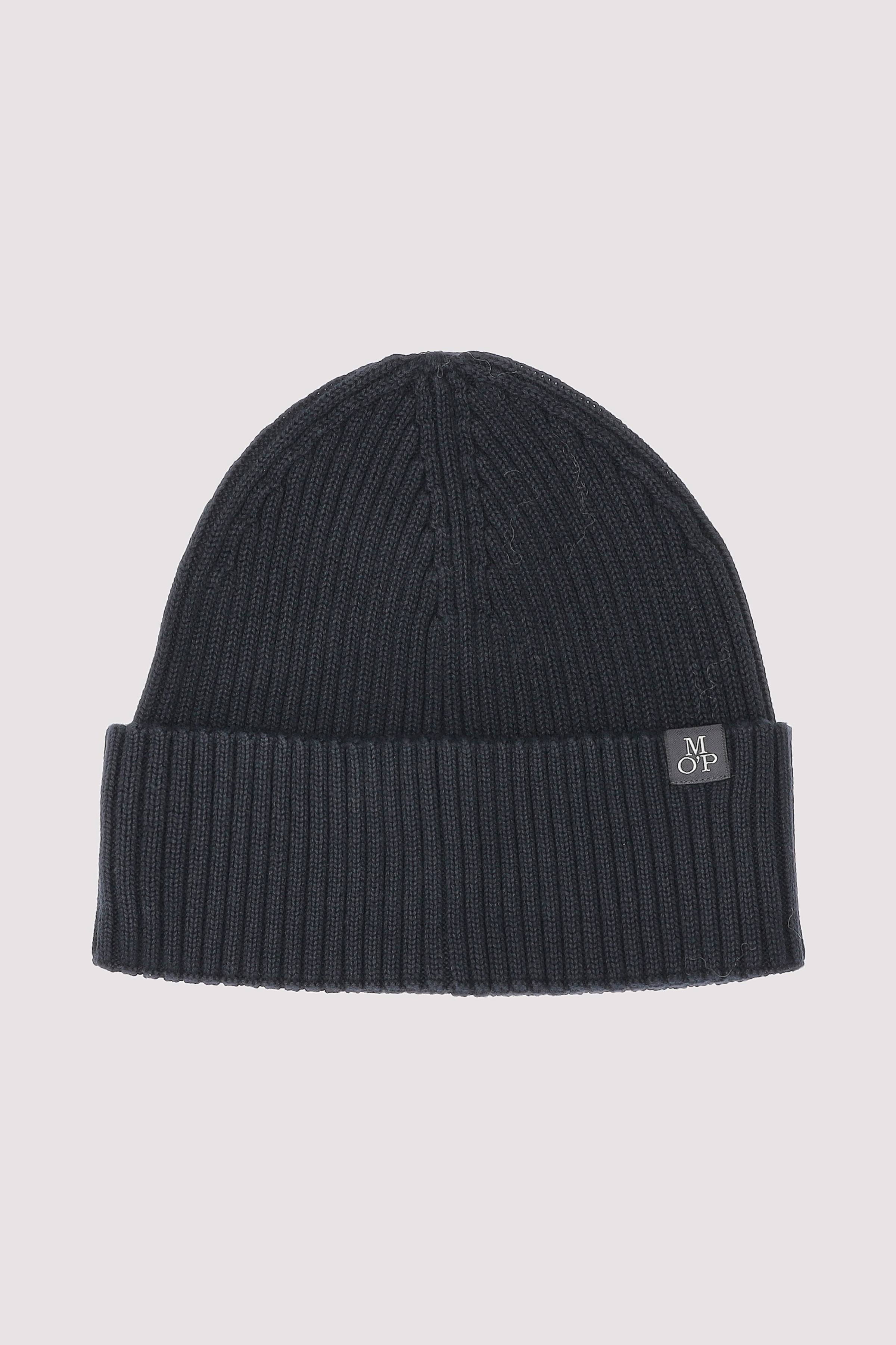 Hat, knitted, solid rib