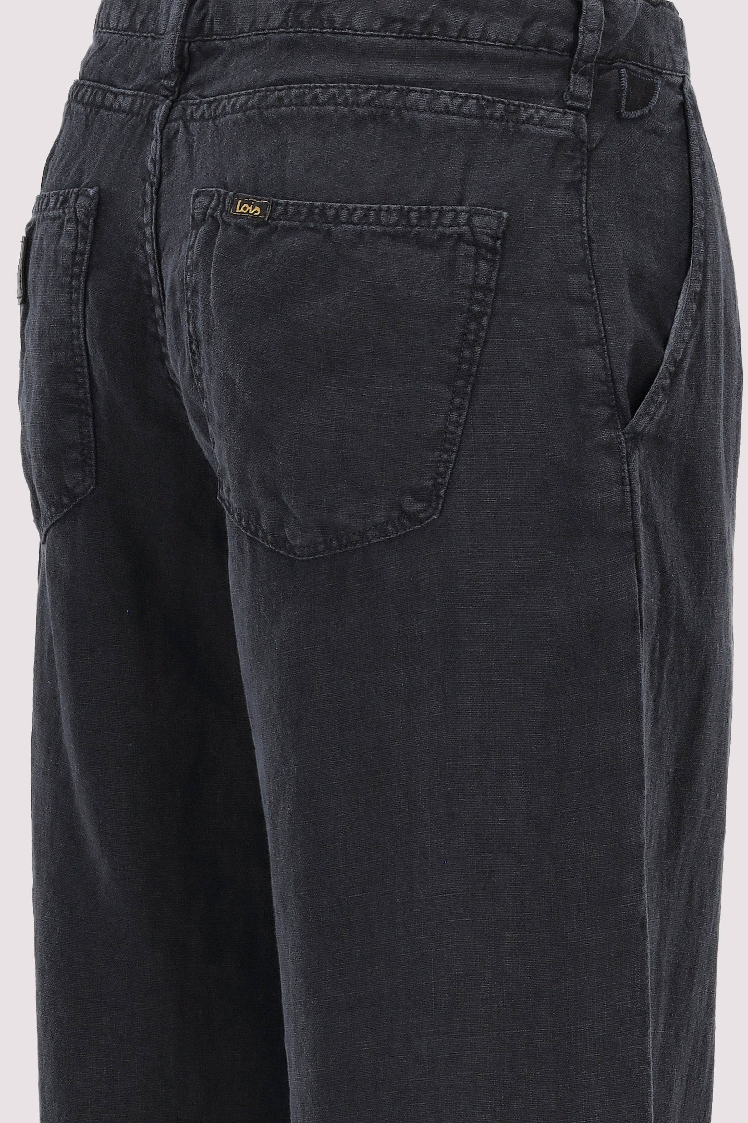 Lois - Skater Pleats