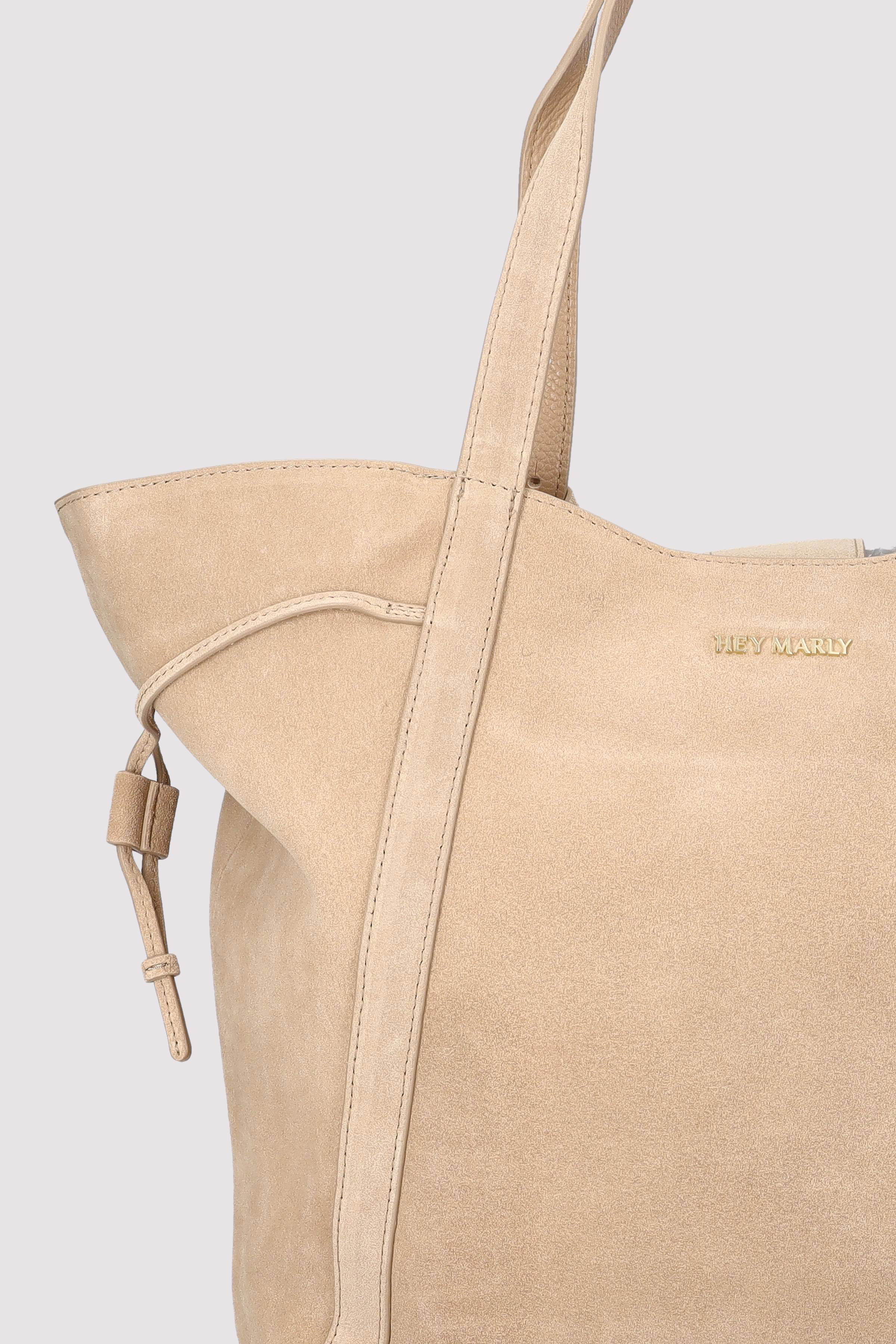 【未使用に近い】【希少】バーバリー　ステンカラーコート　金ボタン　金タグ　赤　S ステンカラーコート burberry」に該当する検索結果 | 衣類・家具・家電