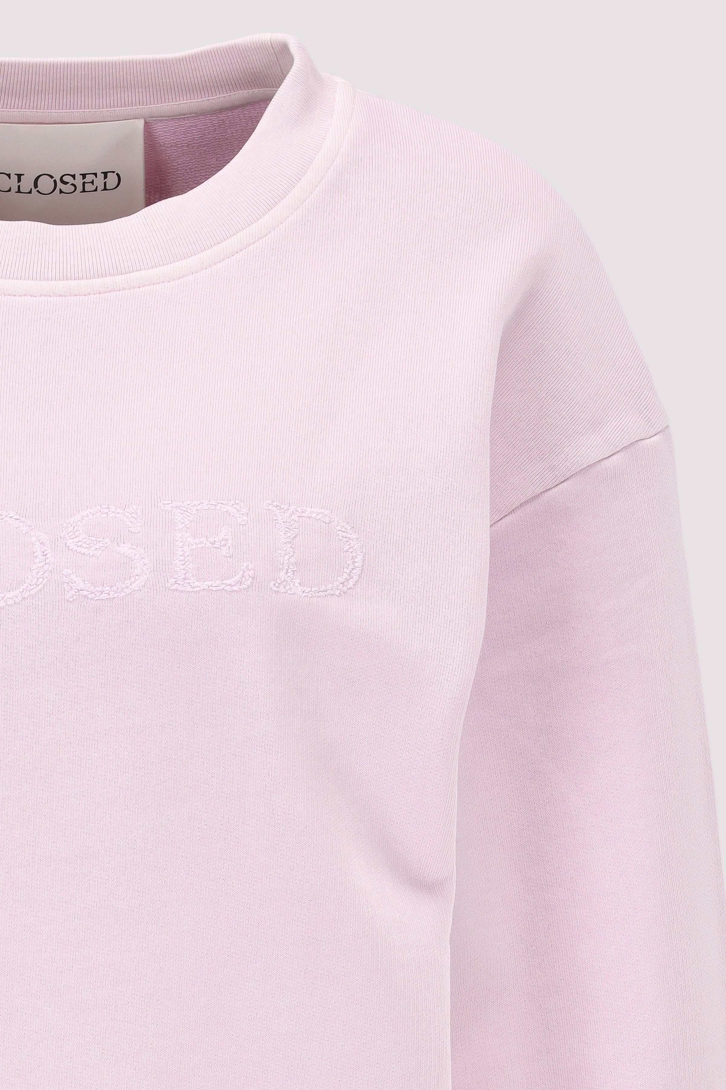 Closed - logo crewneck Closed - logo crewneck