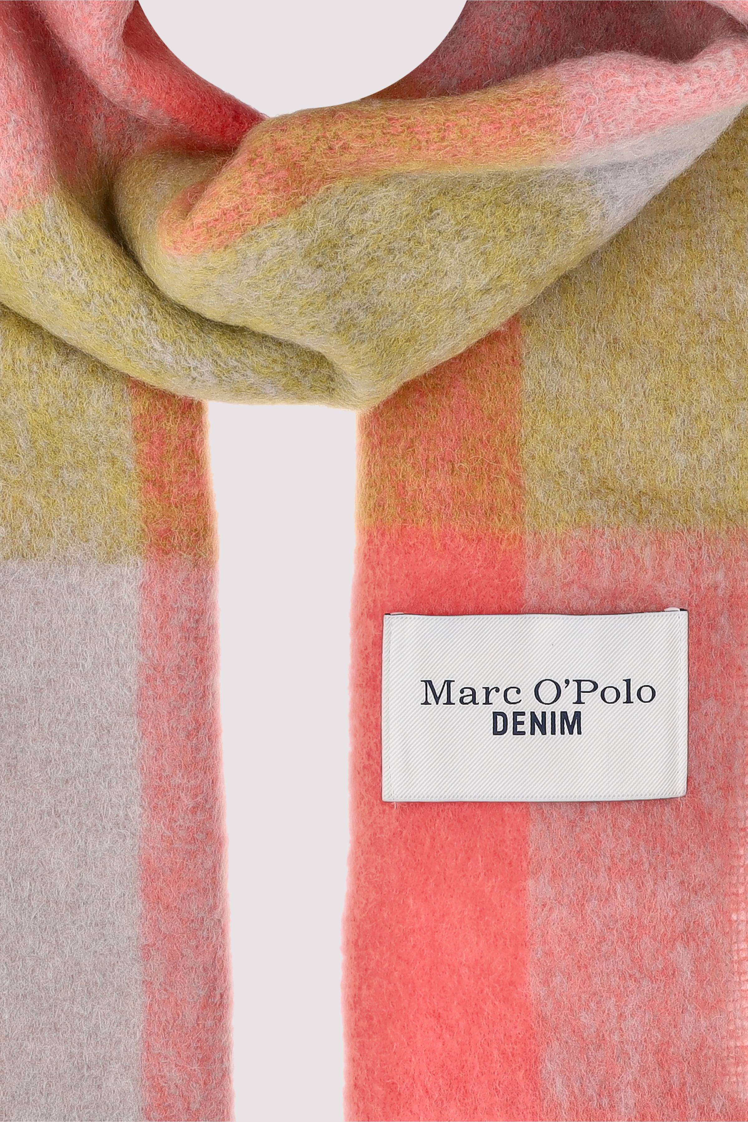 Woven Scarves, Artwork