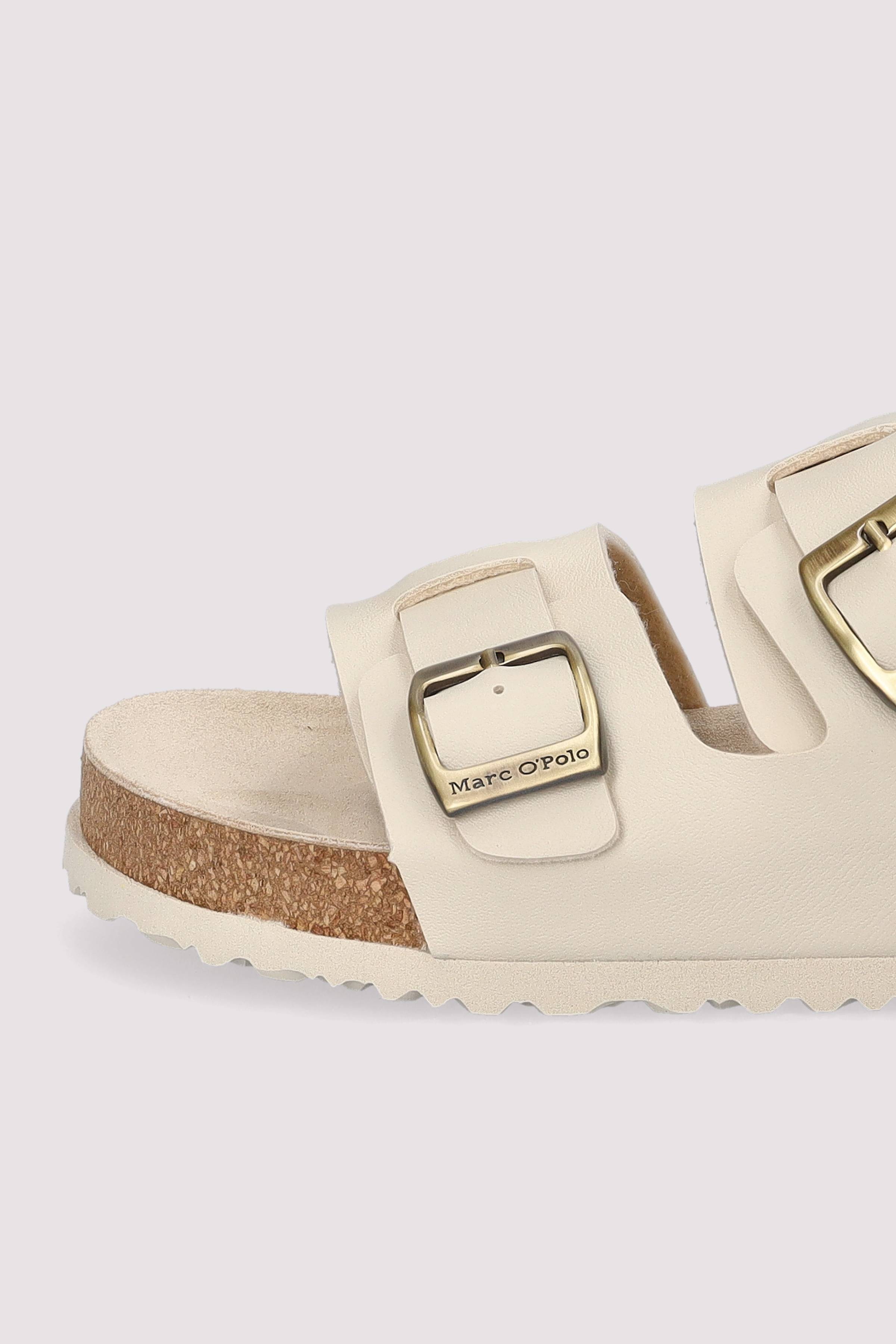 Sandal