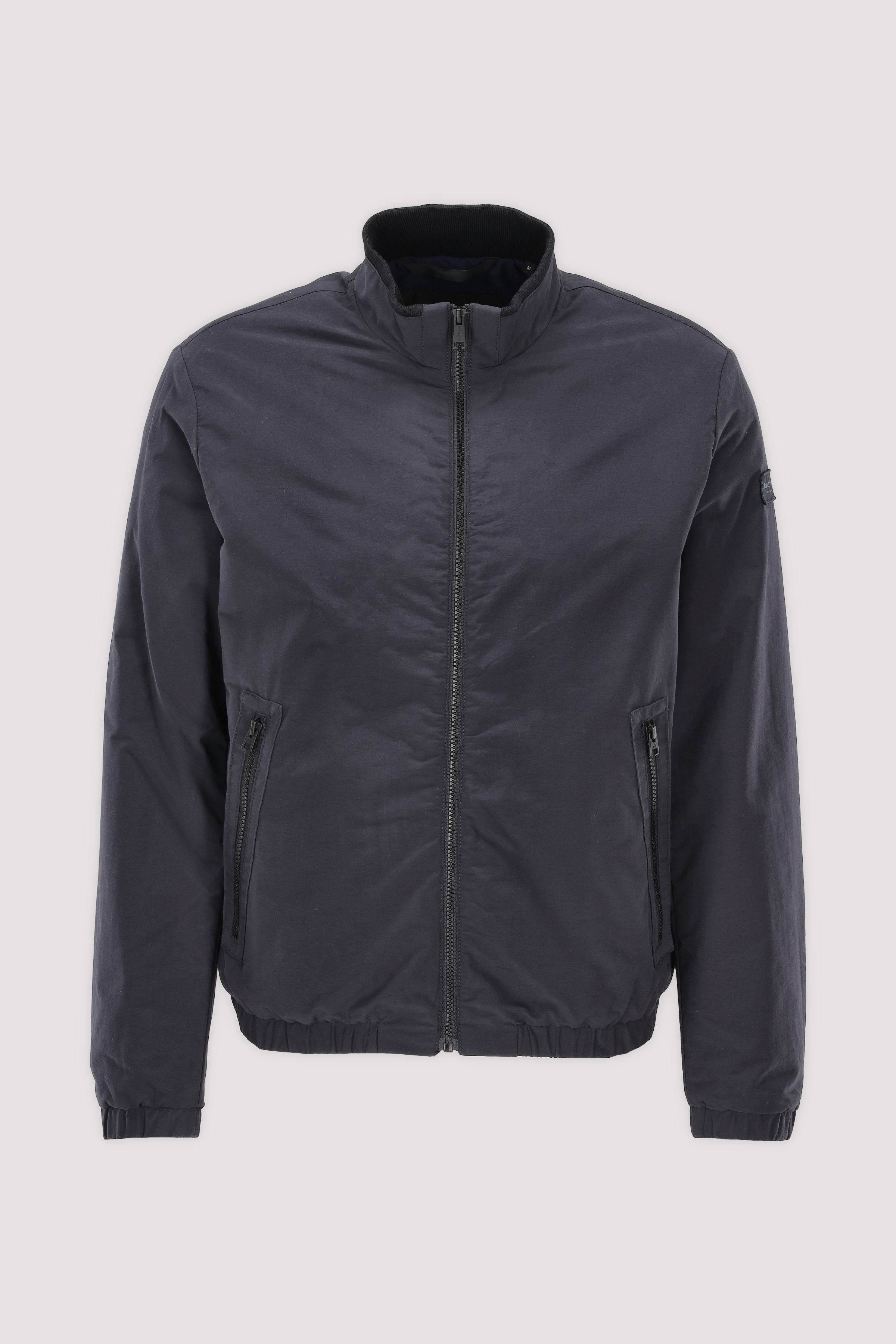 Woven Outdoor Jackets