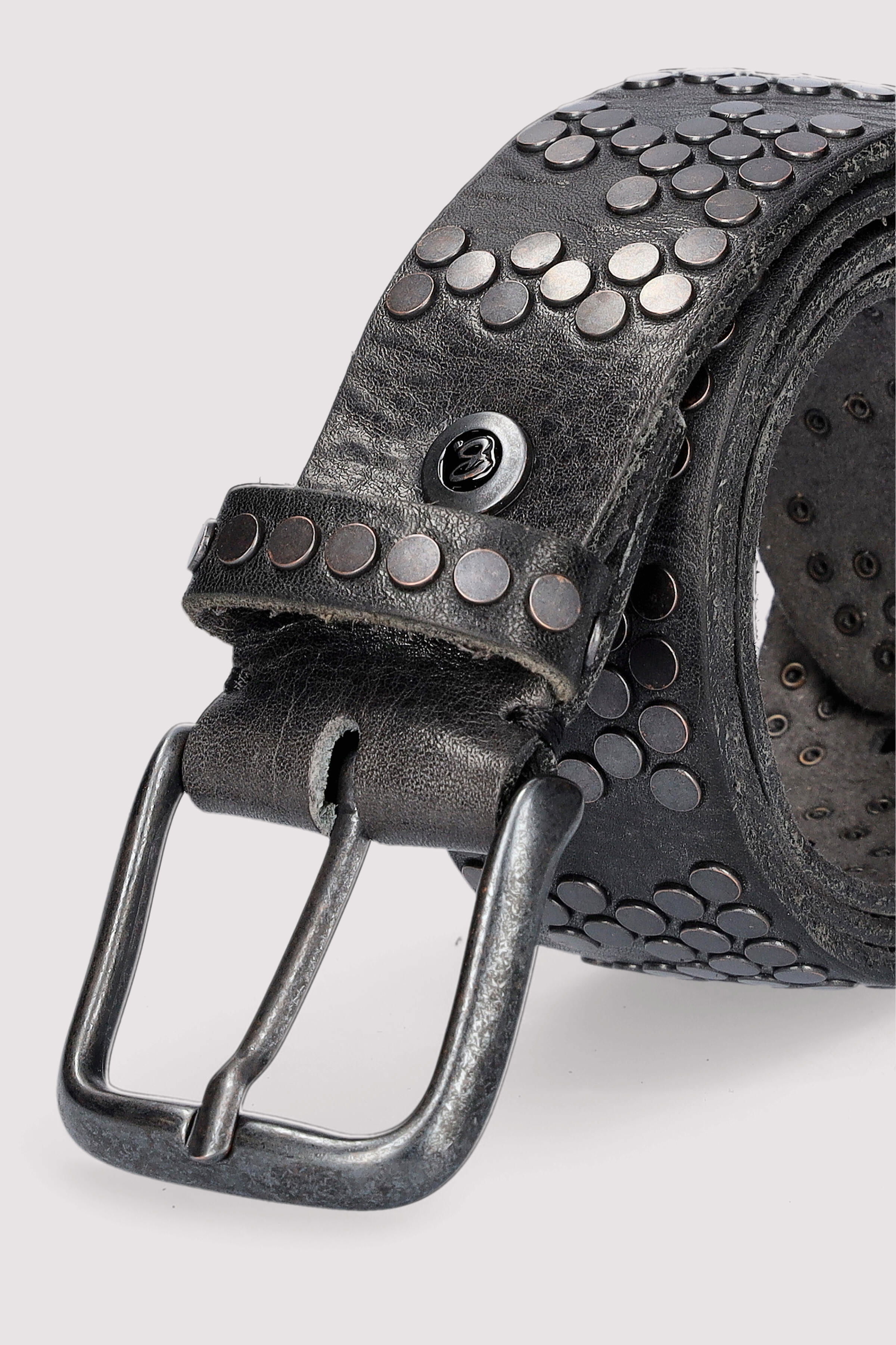 B.Belt - 40mm Leder-Nietengürtel B.Belt - 40mm Leder-Nietengürtel