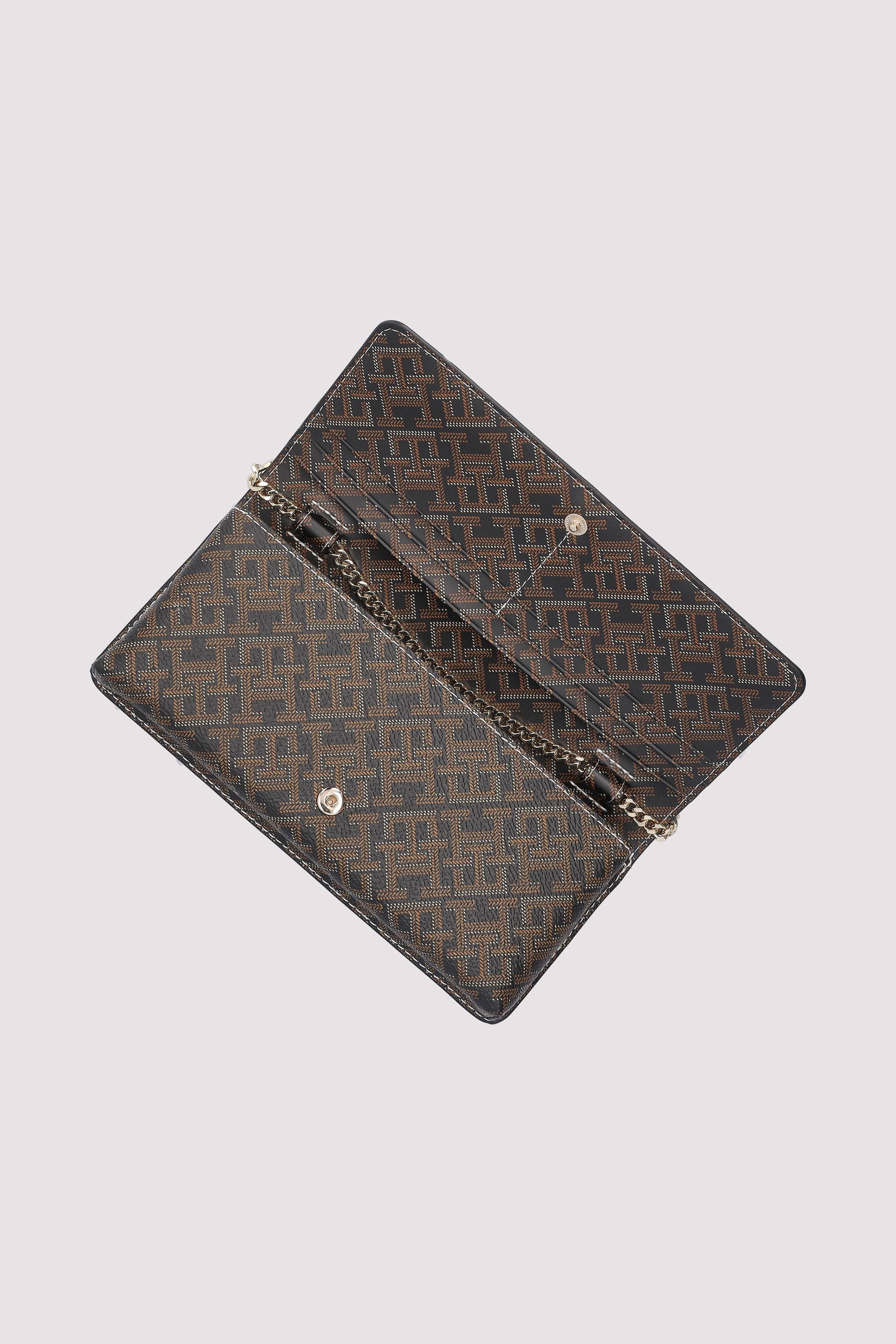 TH MONOPLAY LRG FLAP W/CHAIN | Black | OS | 8720637909362 