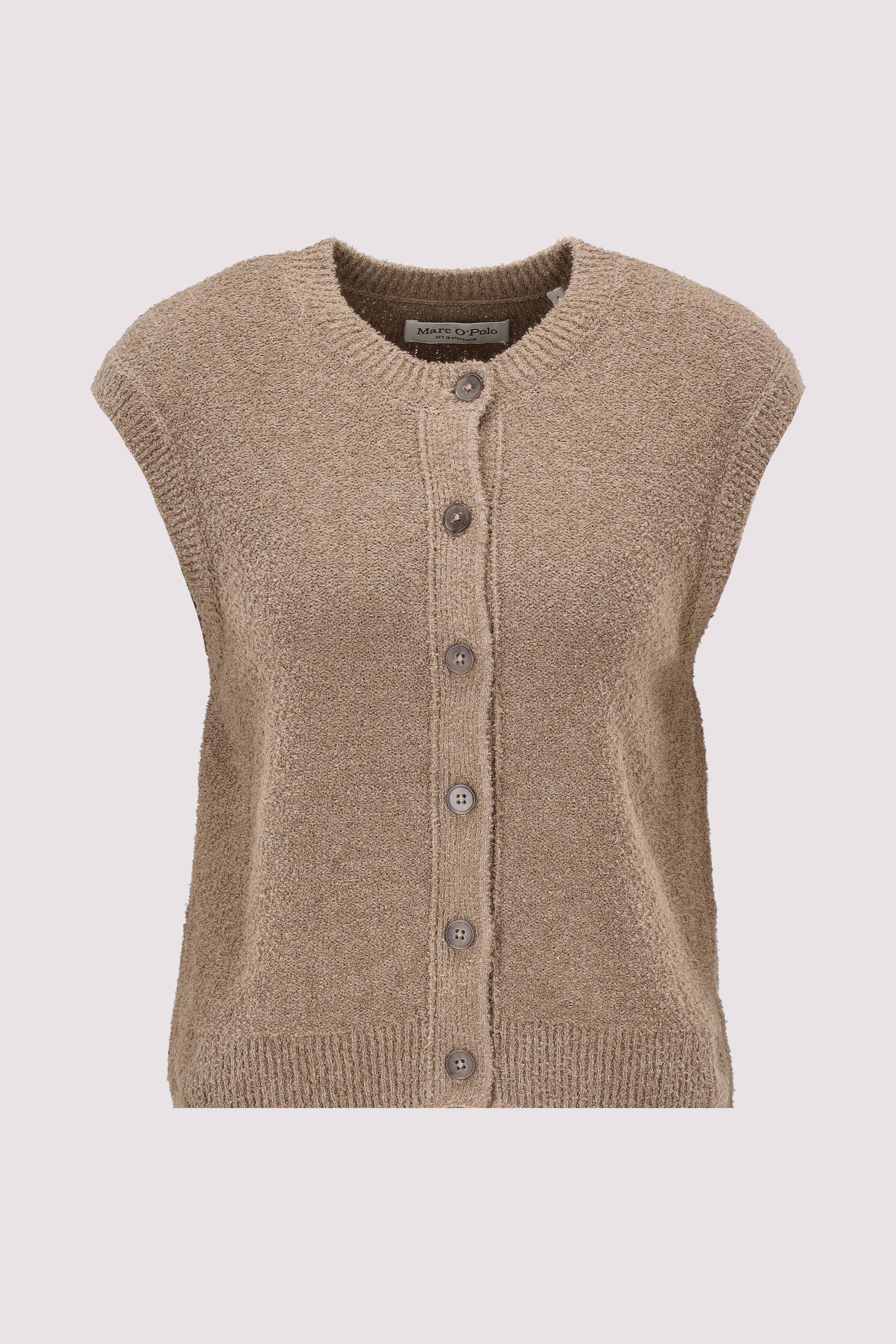 INDOOR CAPSULE: knitted vest