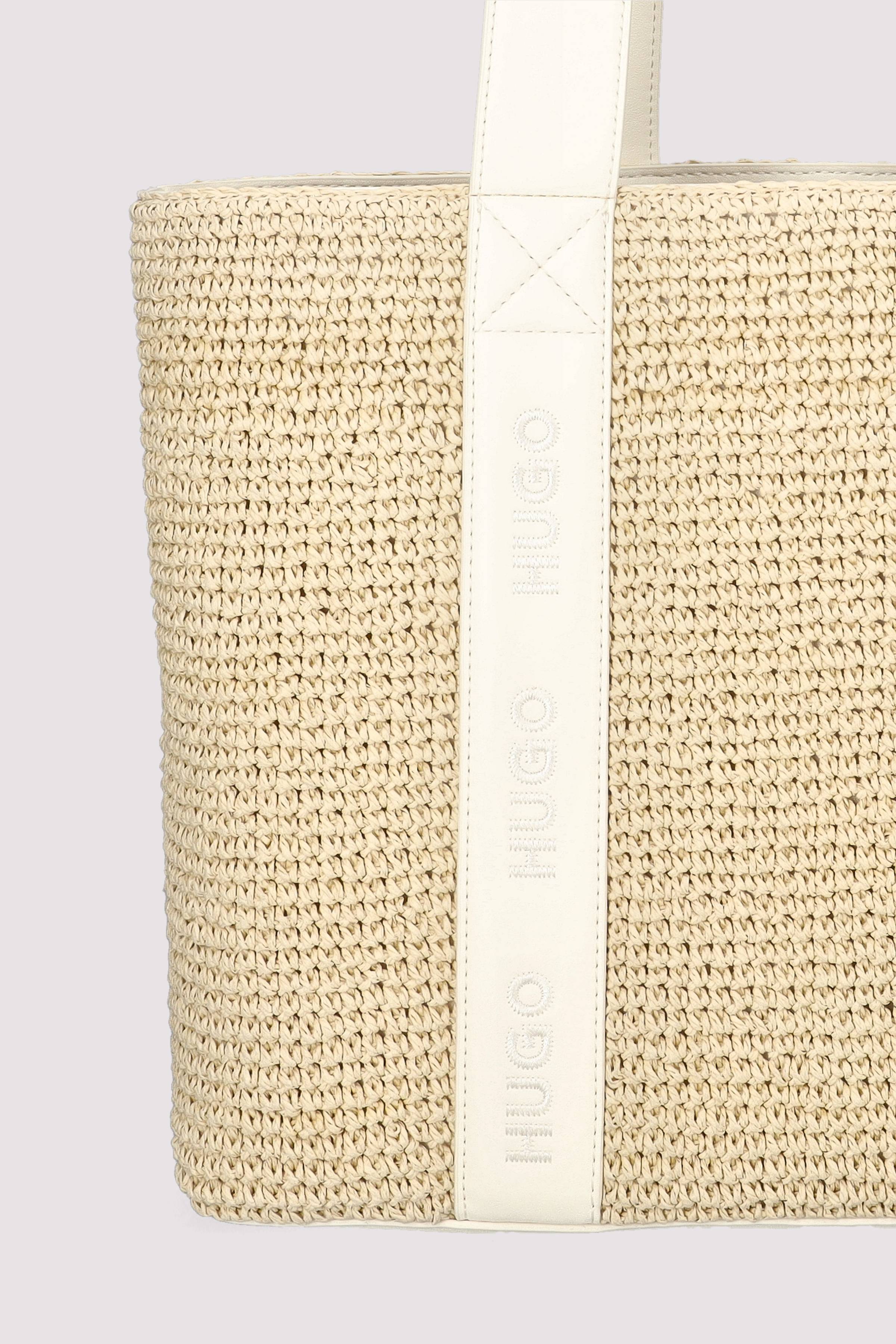 Becky ST_SM Tote 10279887 01