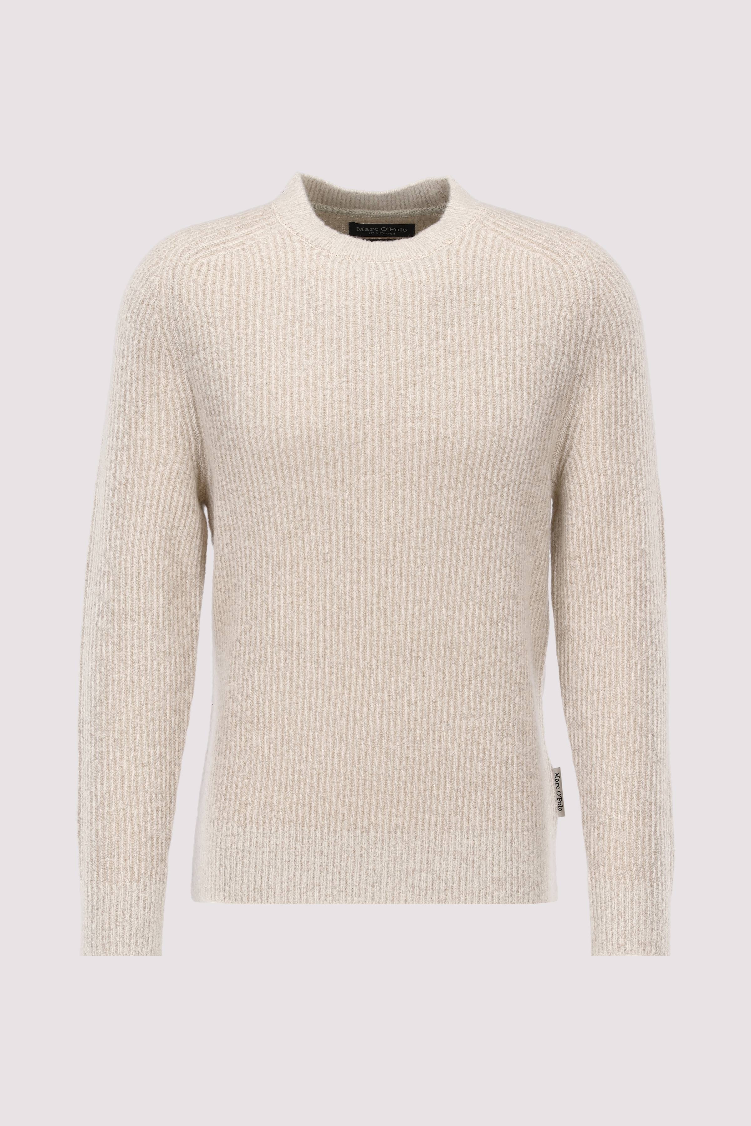 Pullover with raglan sleeve in
