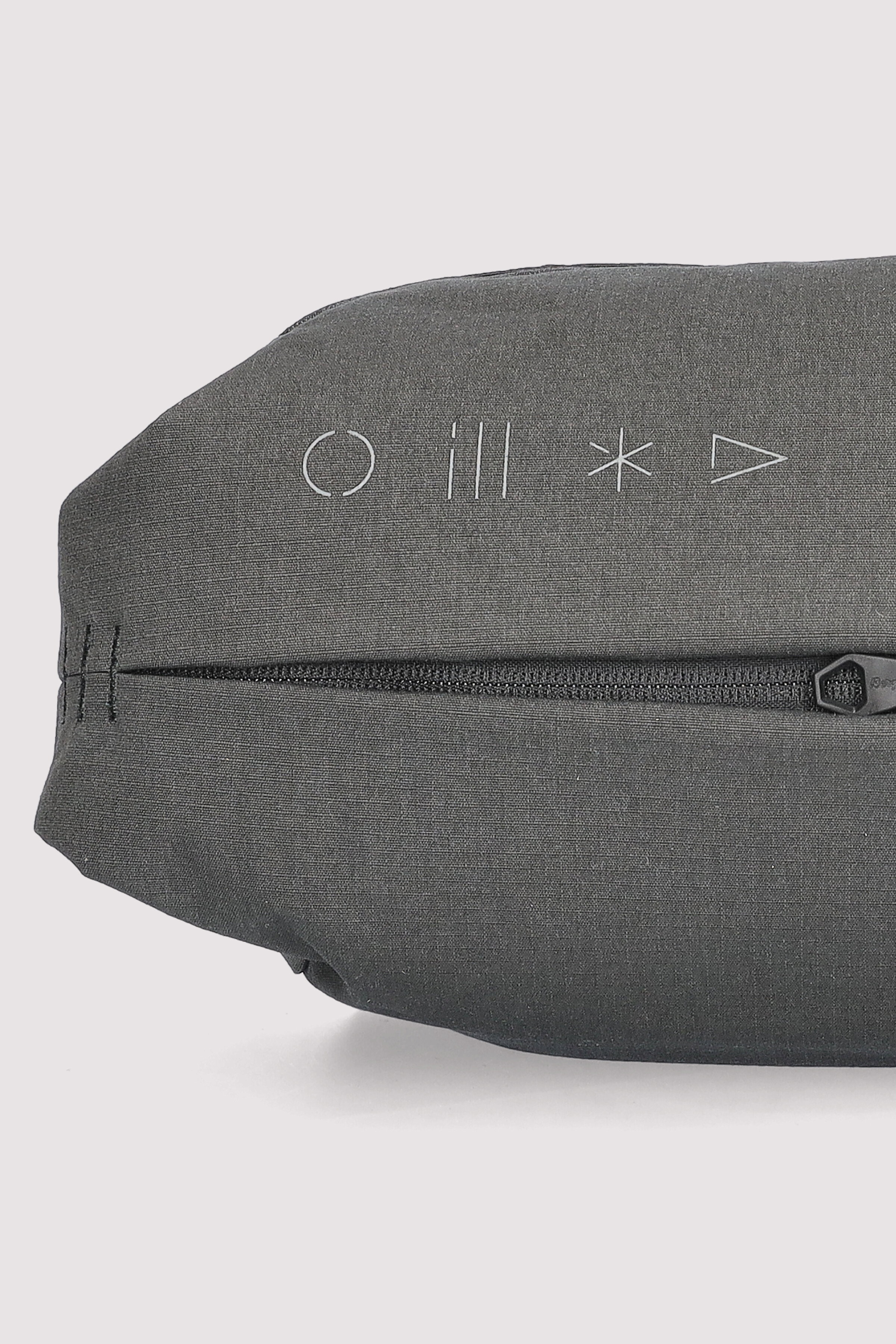 Oslo Urban Sling | Solid charcoal | 5 L | 7031582377443