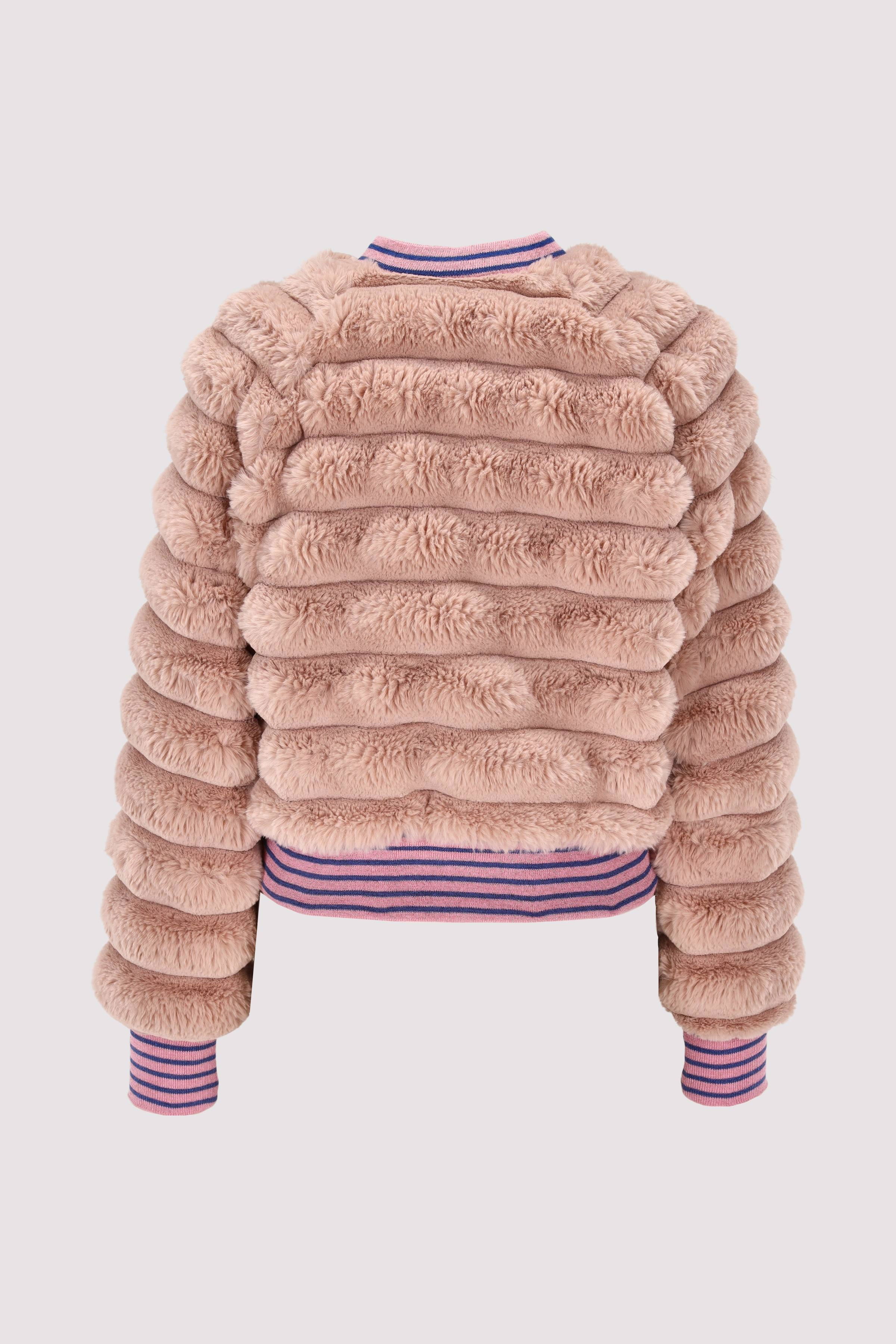 F8 - Lady Crop Bomber