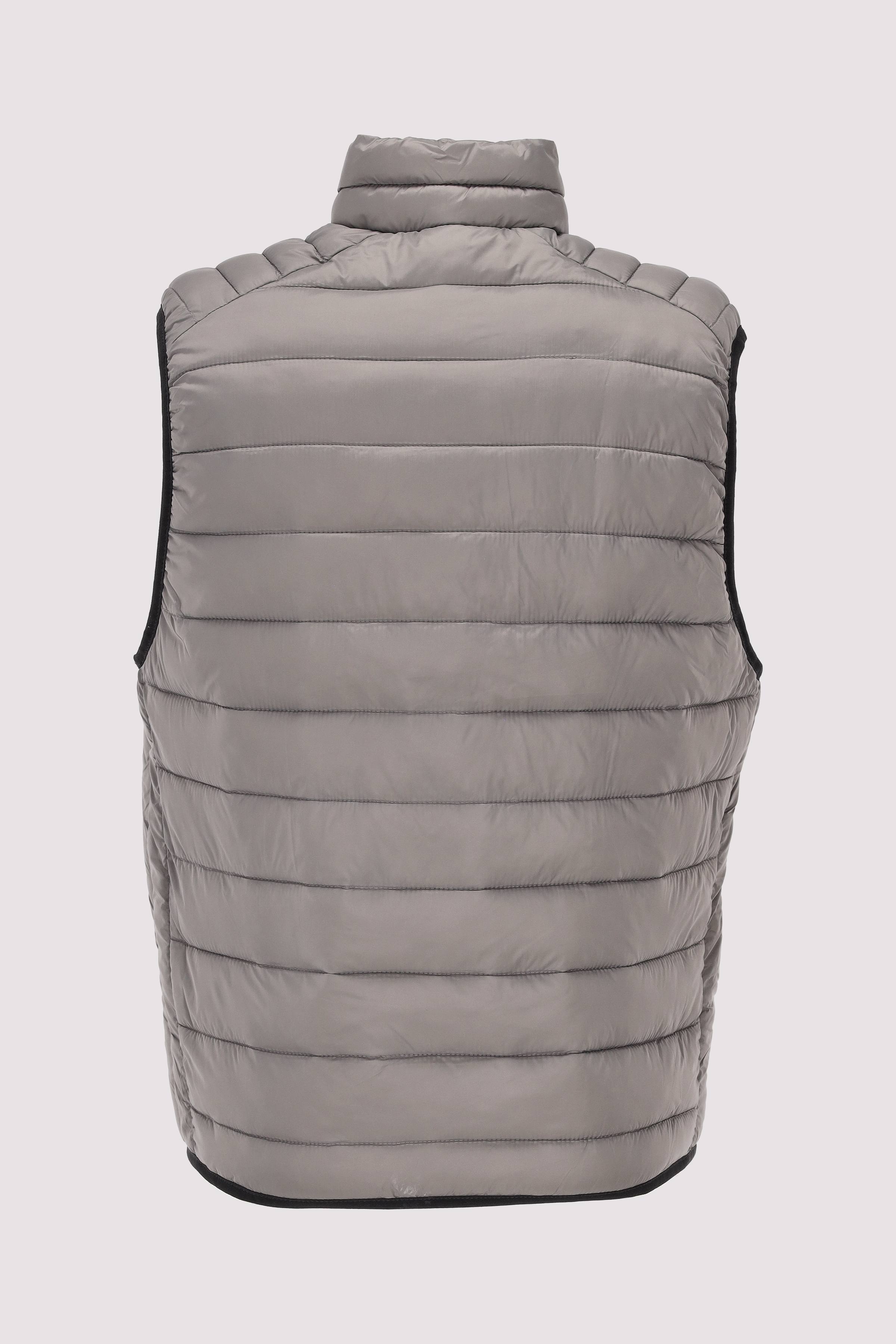 Jack and Jones - JJEBRADLEY LIGHT BODYWARMER CO Jack and Jones - JJEBRADLEY LIGHT BODYWARMER CO