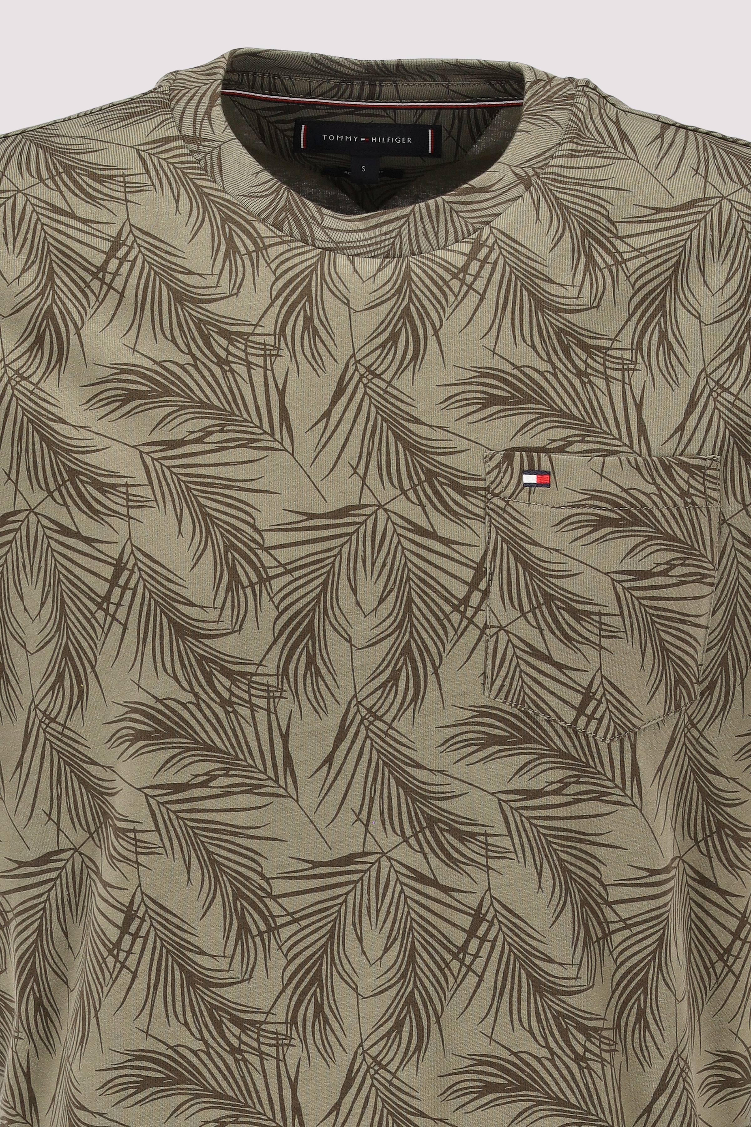 Tommy Hilfiger - LEAF POCKET AOP TEE
