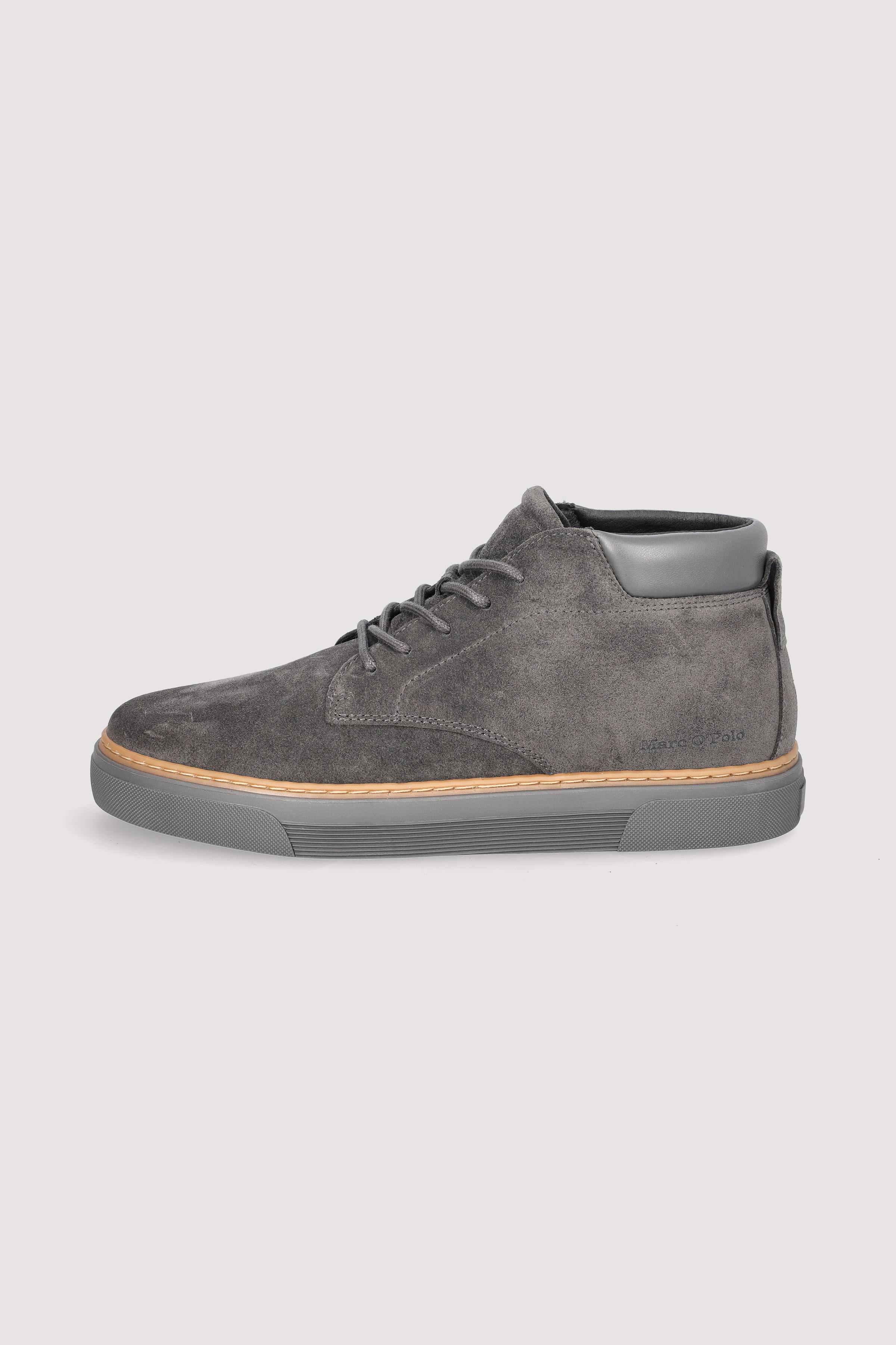Lace up Bootie