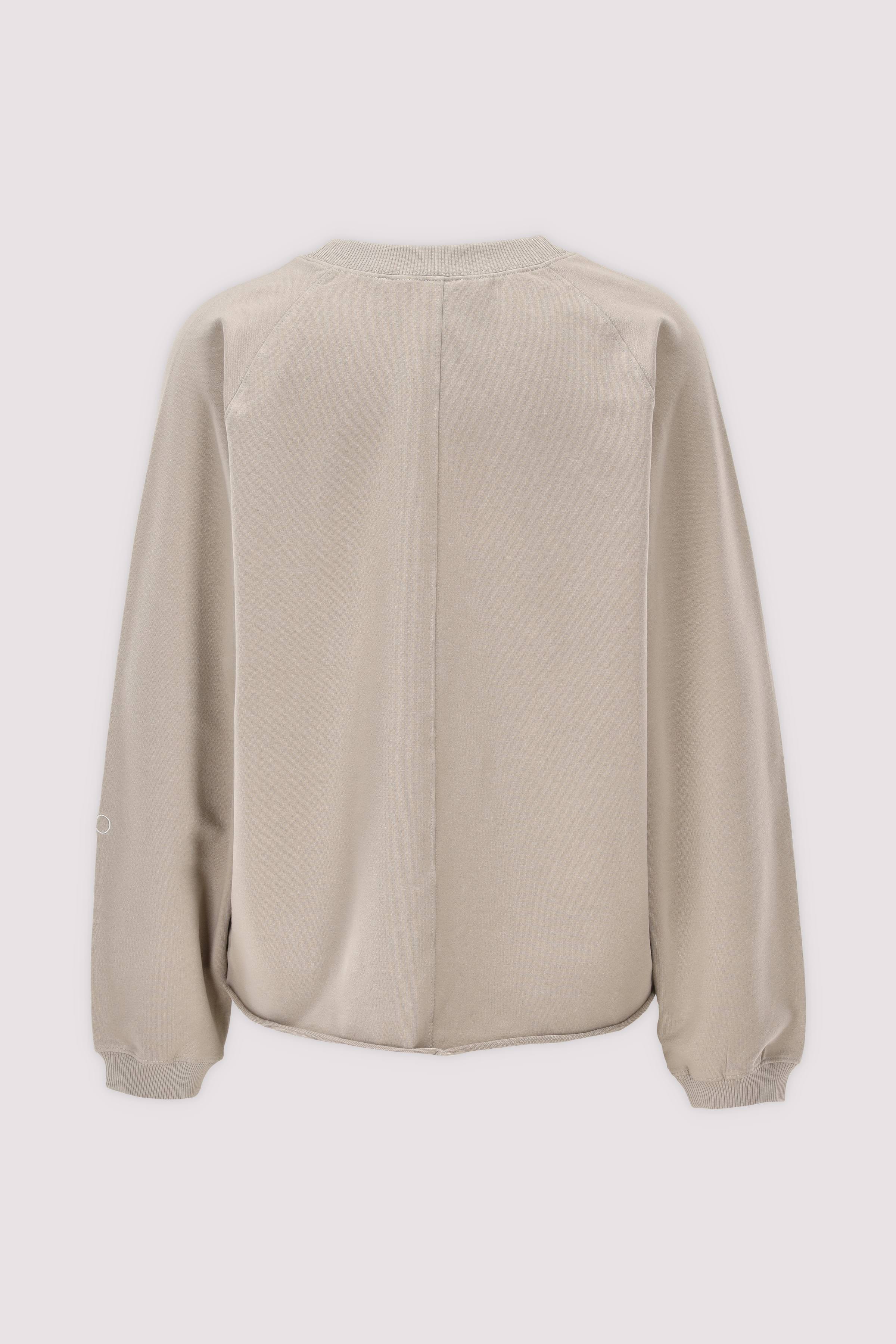 Silent Chique Sweater