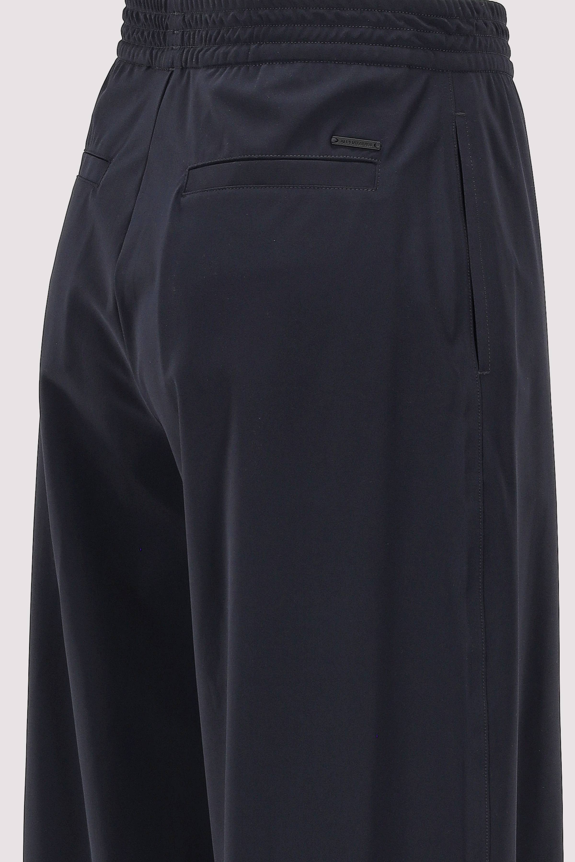 AlphaTauri - Hose Peural