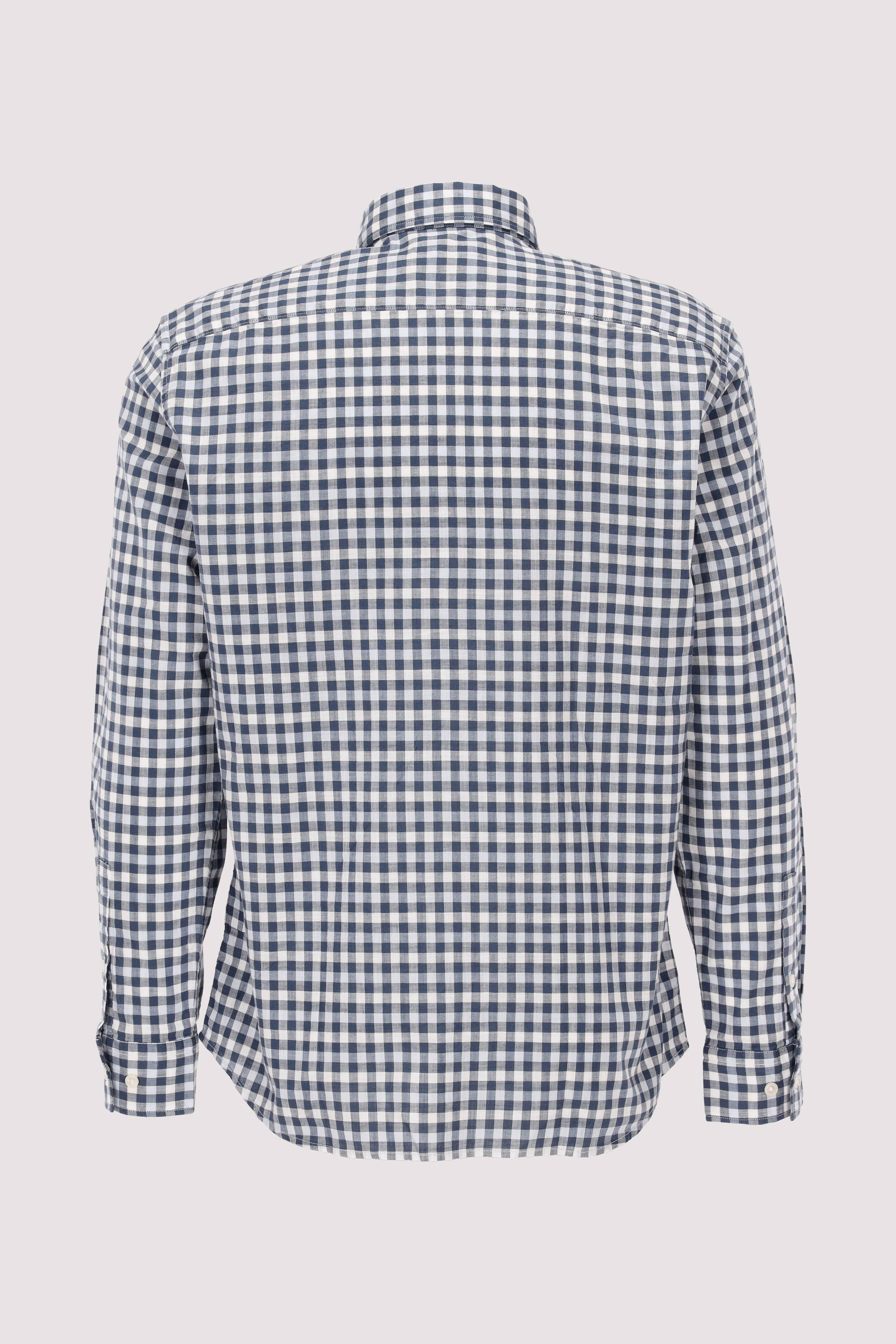 Kent collar, long sleeves, one