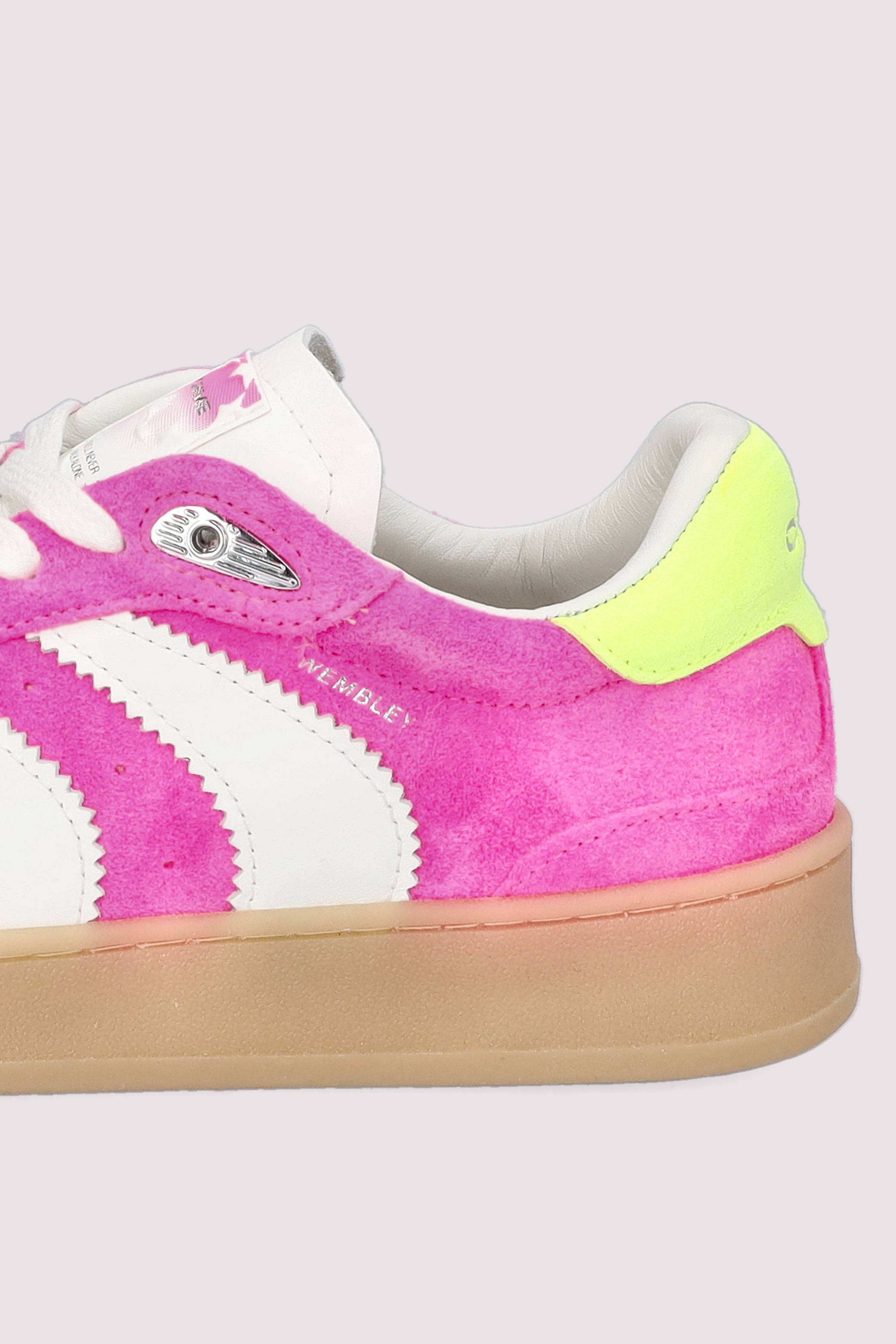 Sneaker Wembley