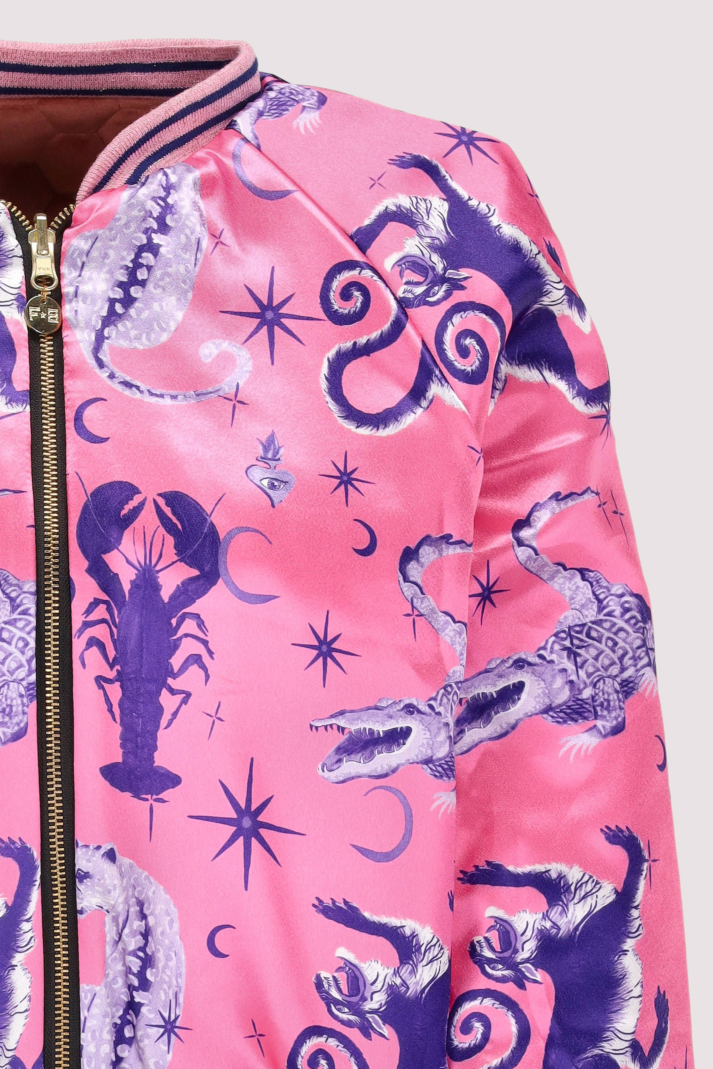 F8 - Lady Crop Bomber