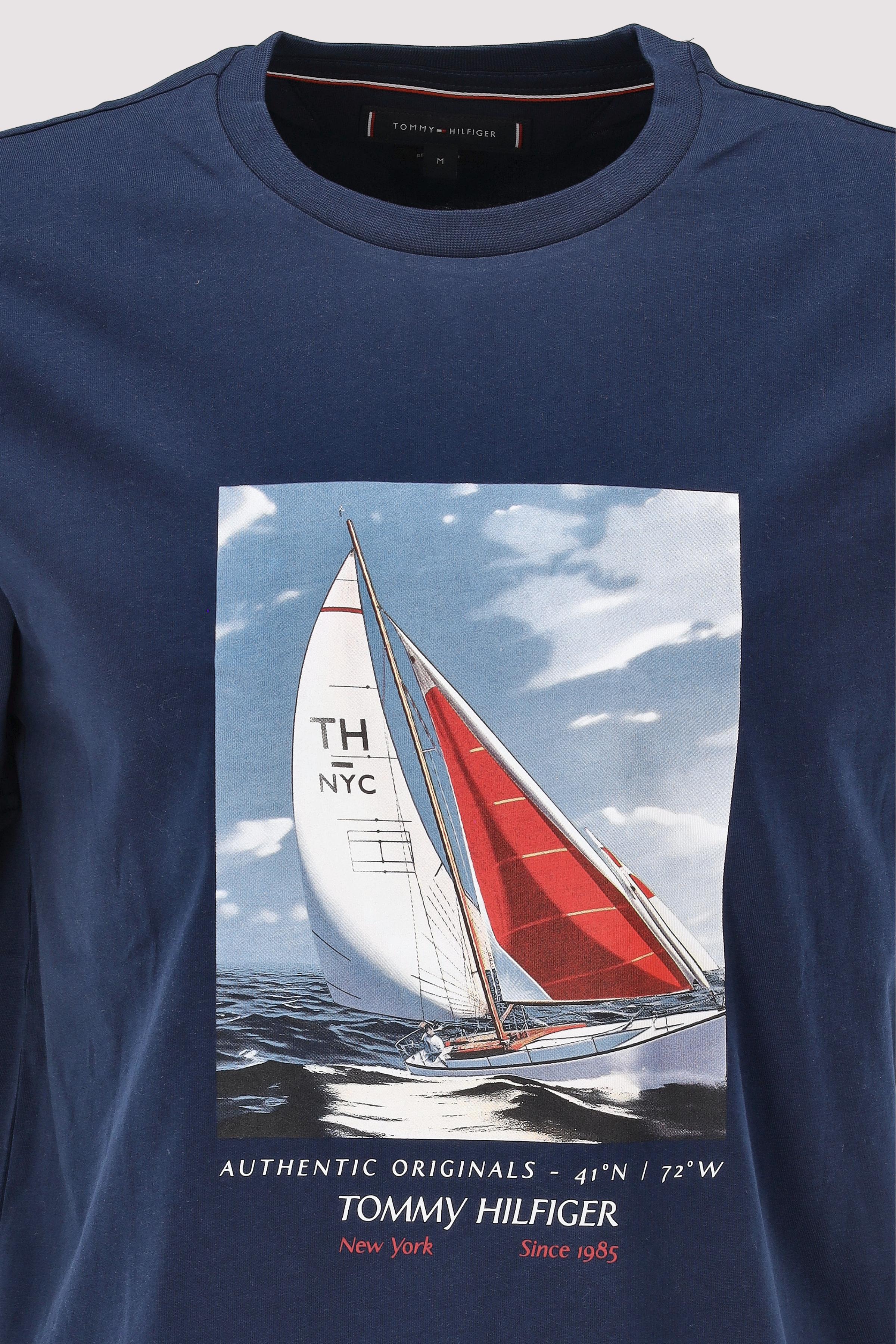 Tommy Hilfiger - HILFIGER COLOR PHOTO PRINT TEE Tommy Hilfiger - HILFIGER COLOR PHOTO PRINT TEE
