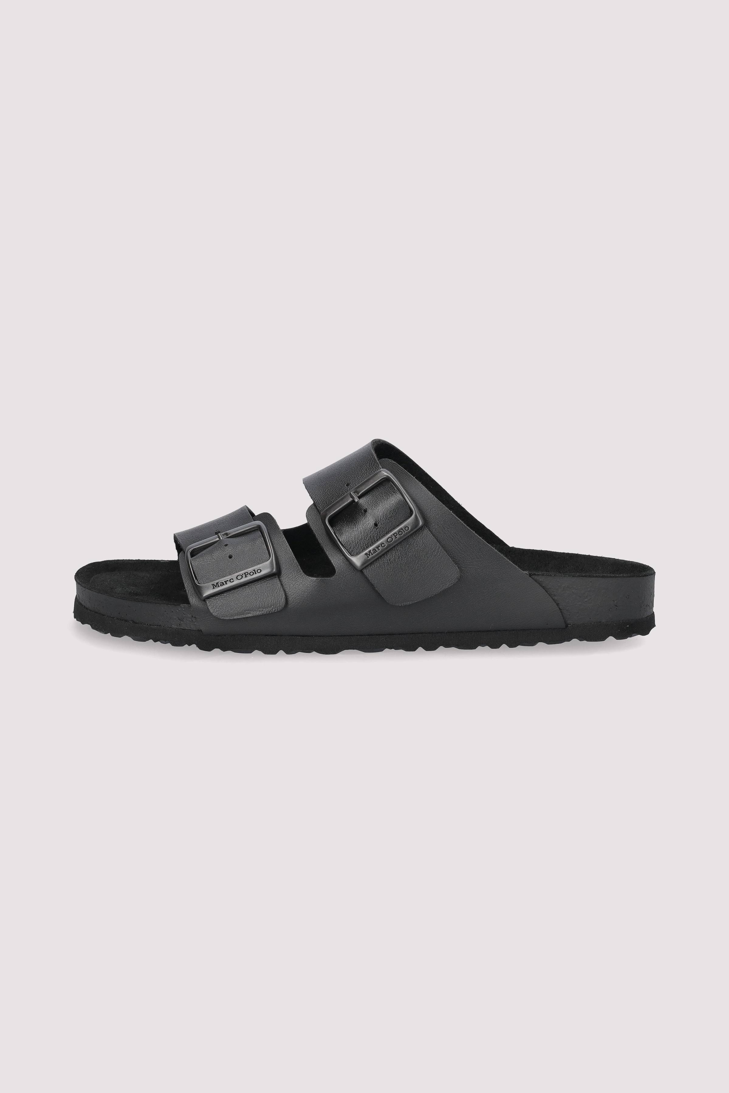 Sandal