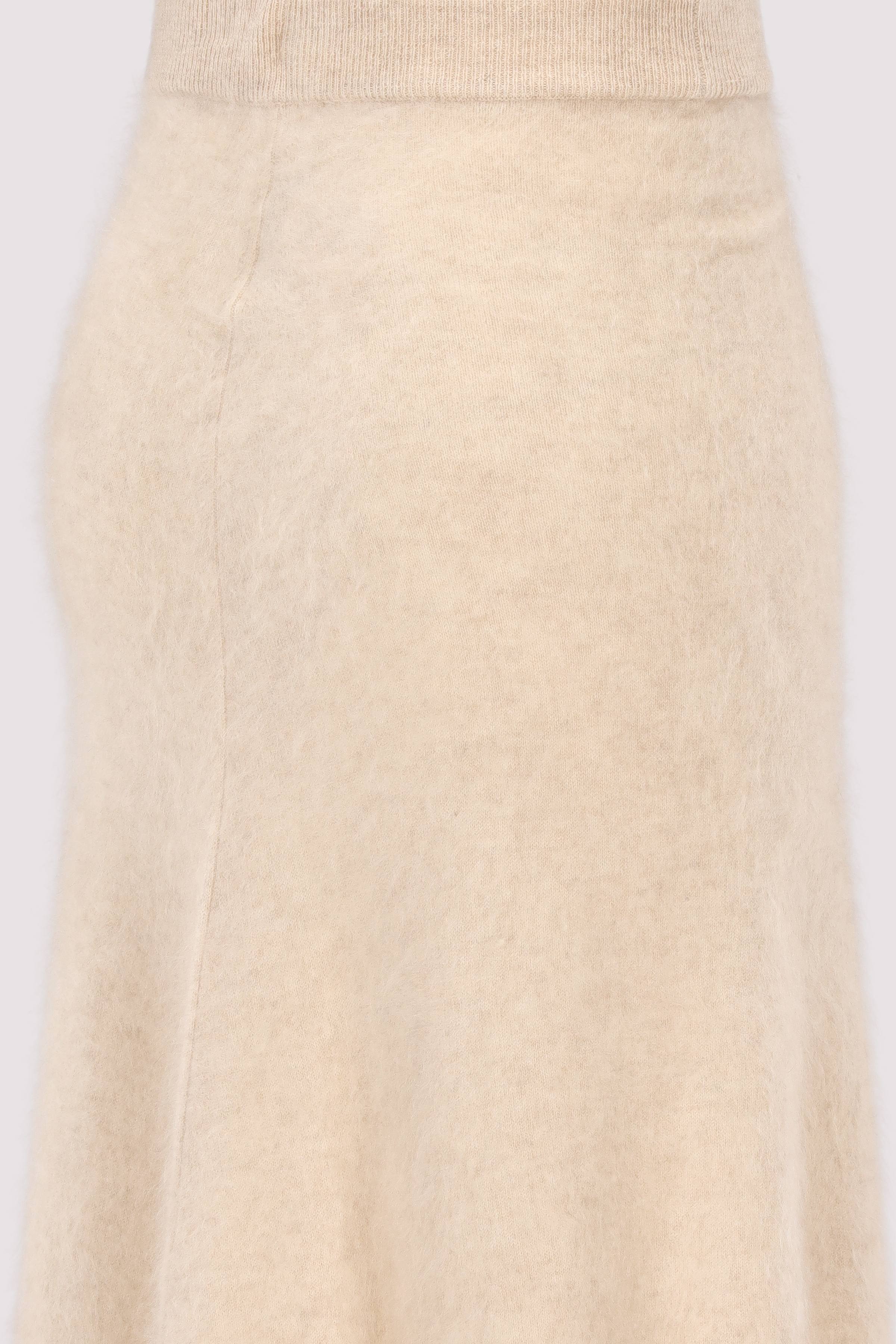 Flona - Rock Fluffy Flona - Rock Fluffy