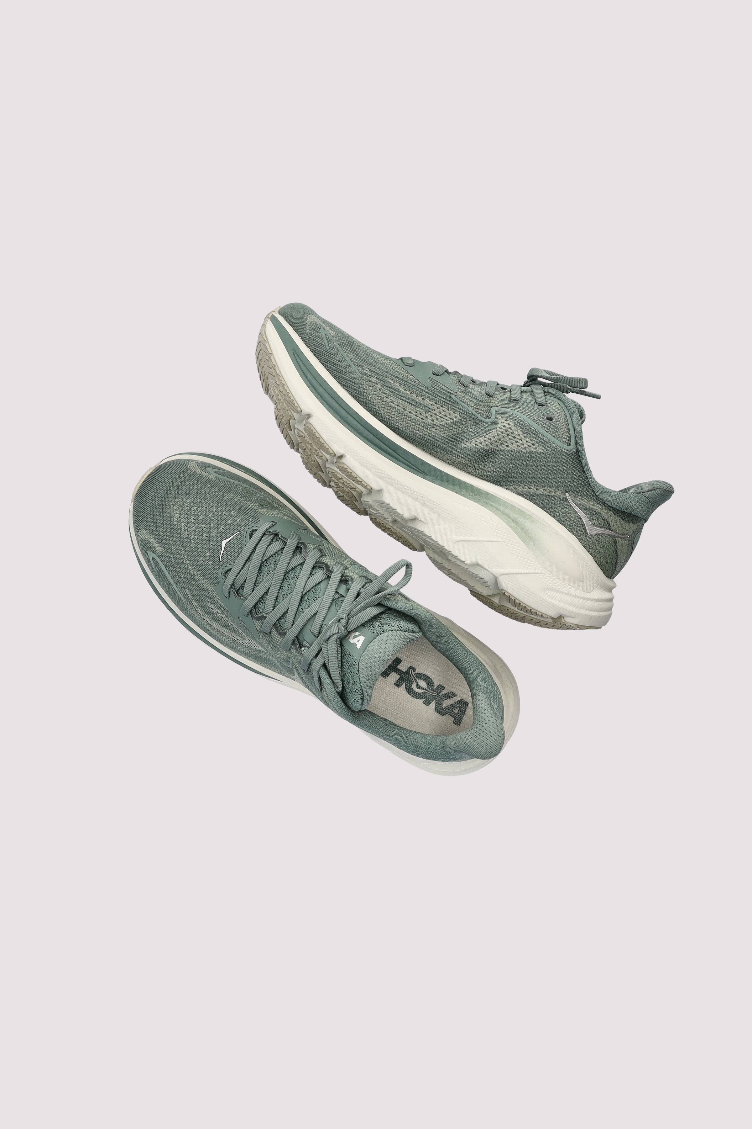 Hoka - M Clifton 10
