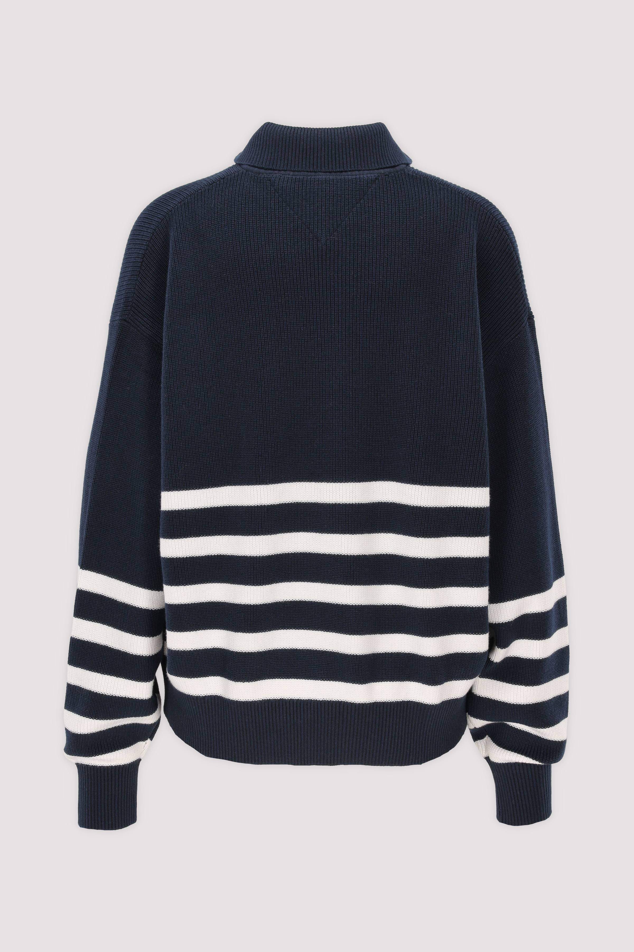 TJW QUARTER ZIP SWEATER