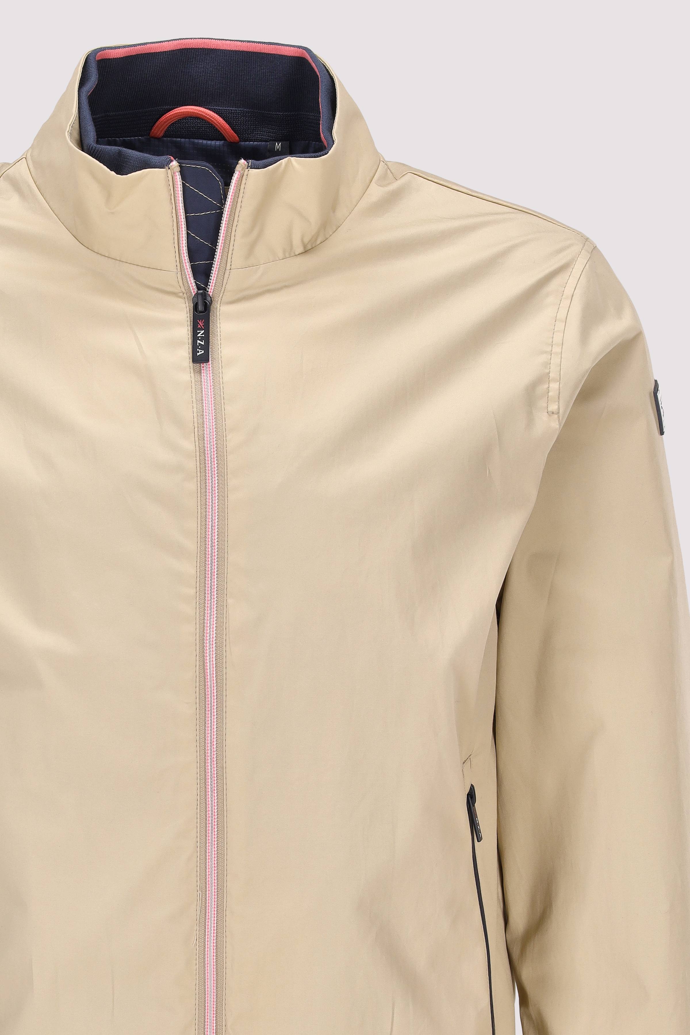 New Zealand Auckland - 26BN810