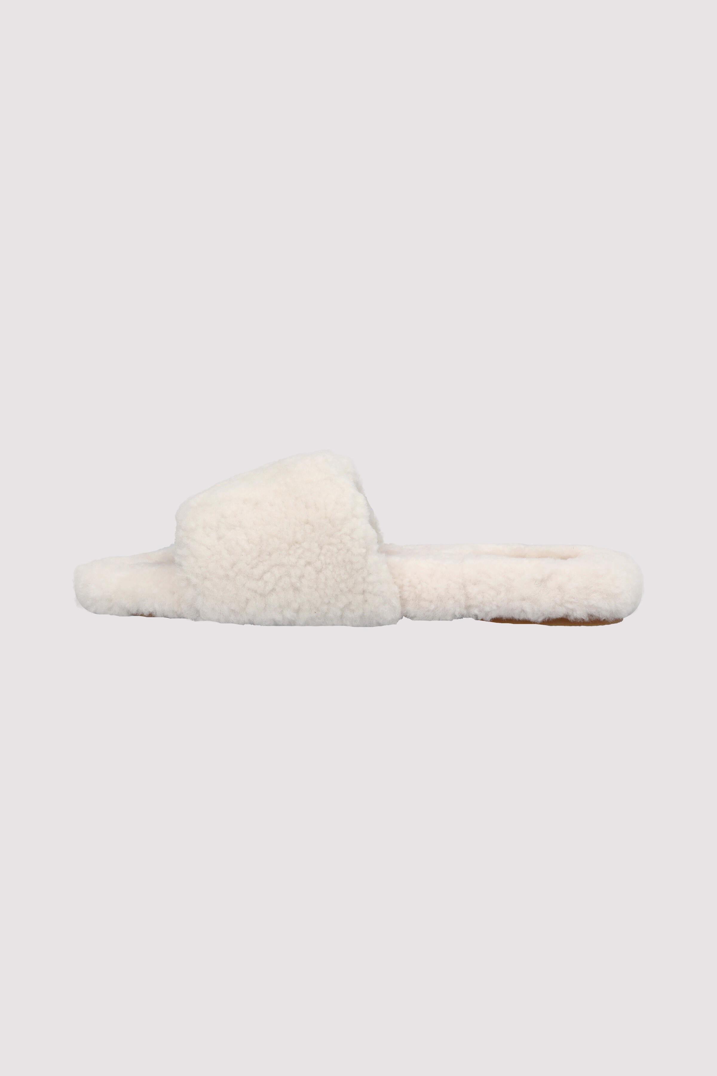 Lovelies - Sandal Yu Shan Lovelies - Sandal Yu Shan