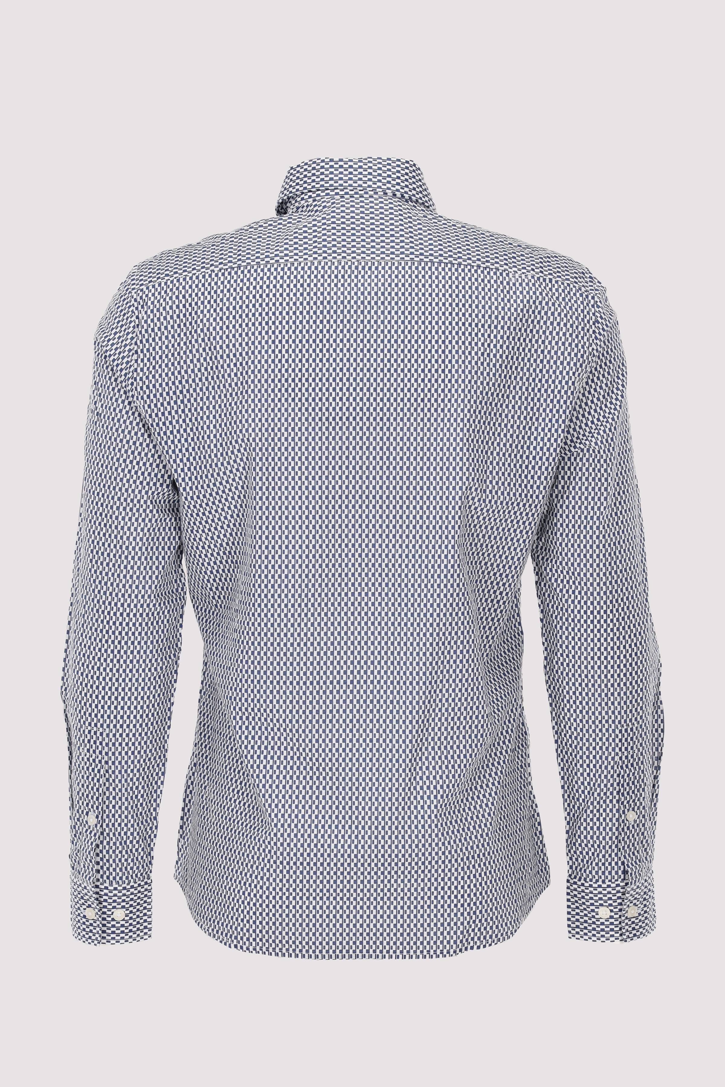 Kent collar, long sleeve, one 