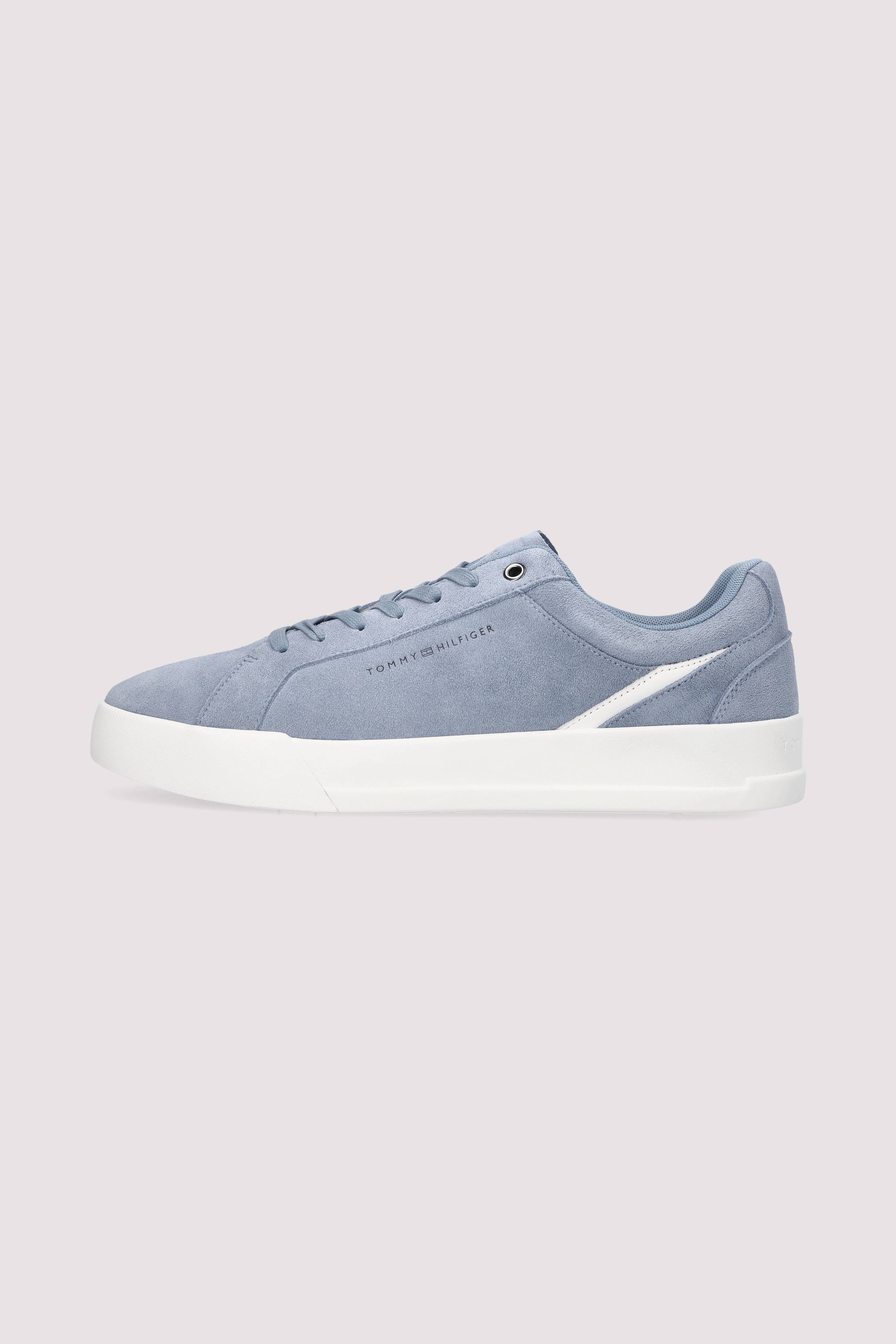 TH COURT PREMIUM SUEDE