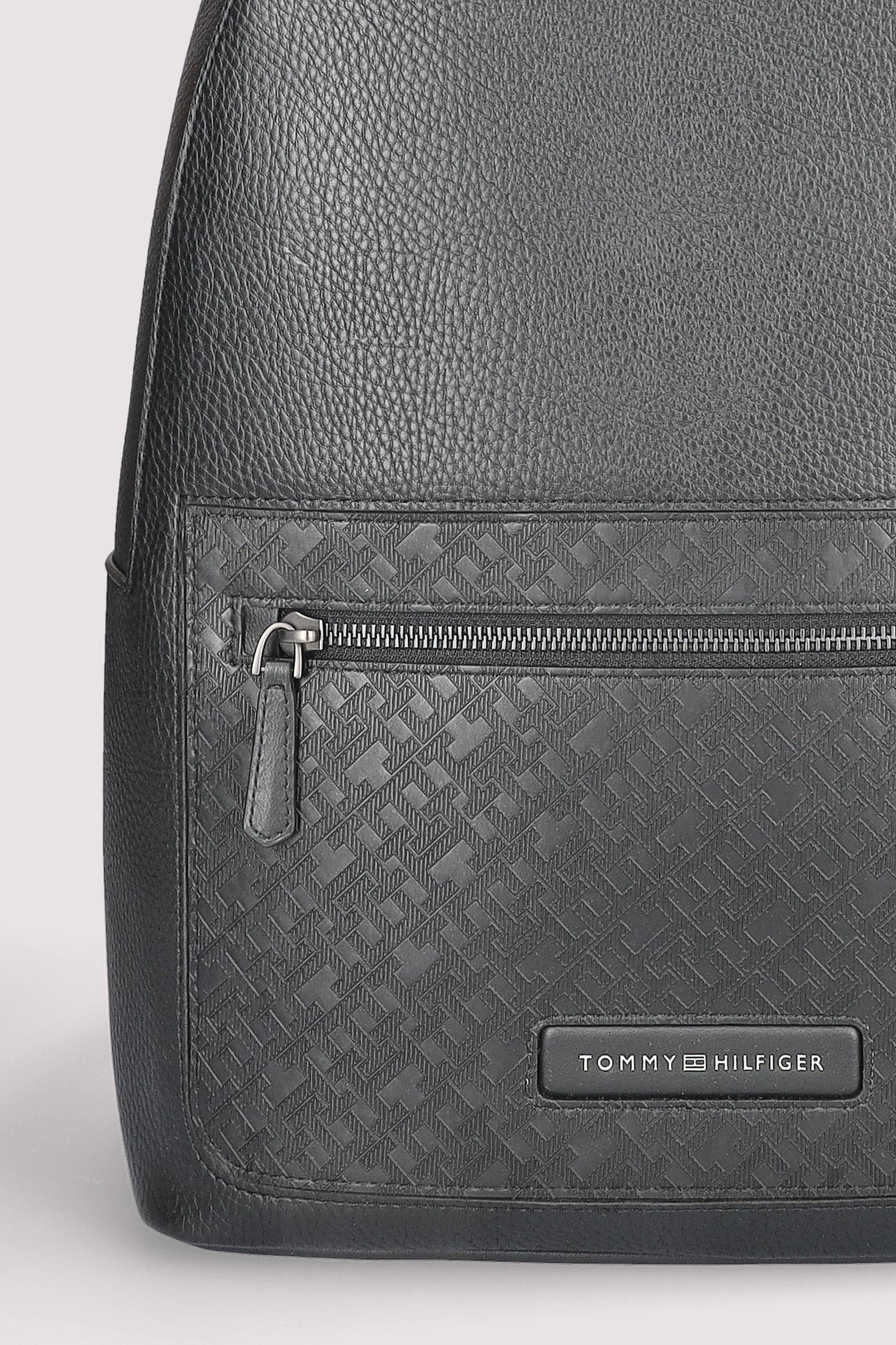 Tommy Hilfiger - TH MONOGRAM BACKPACK Tommy Hilfiger - TH MONOGRAM BACKPACK