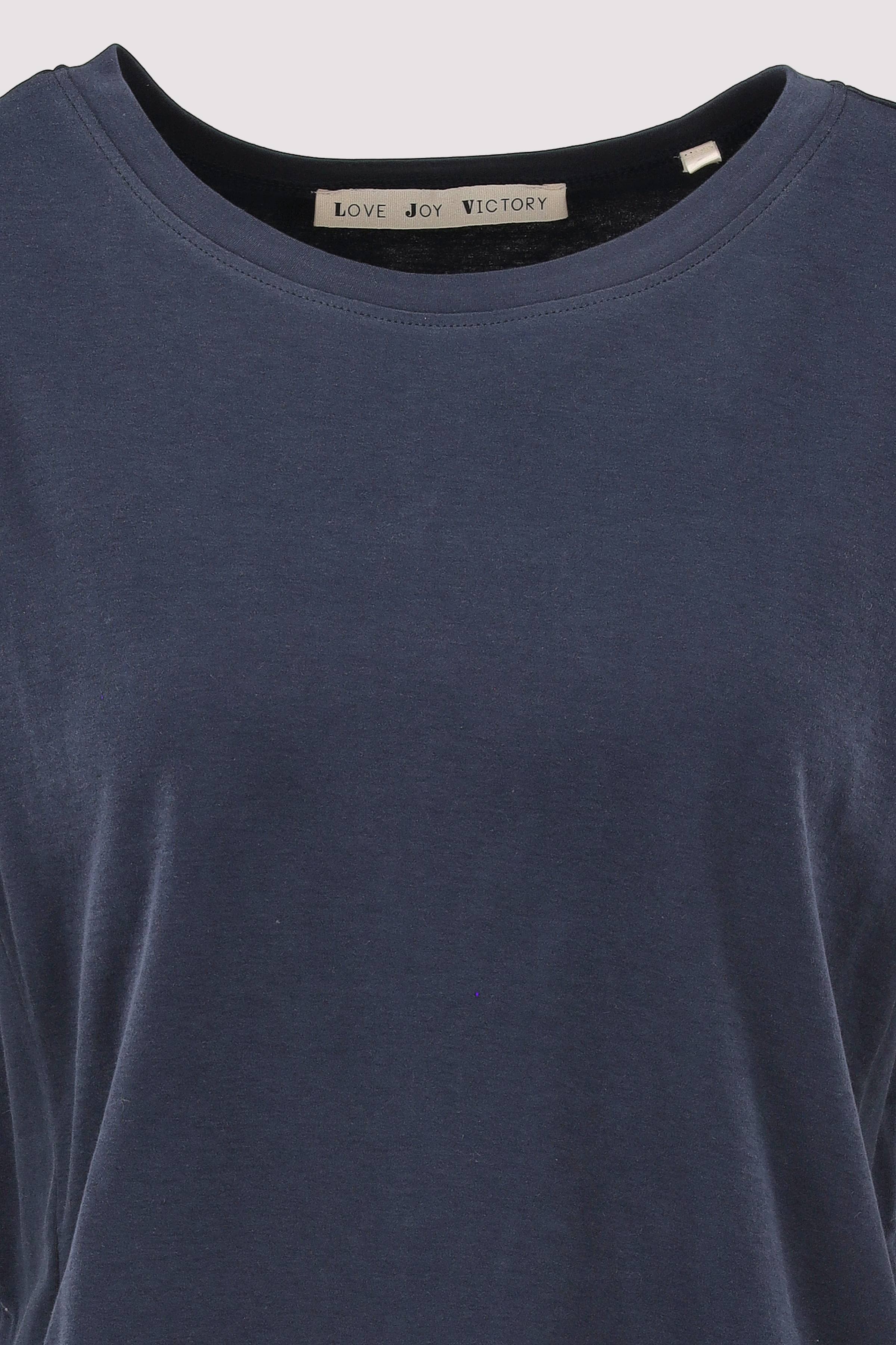 Love Joy Victory - T-Shirt Lily