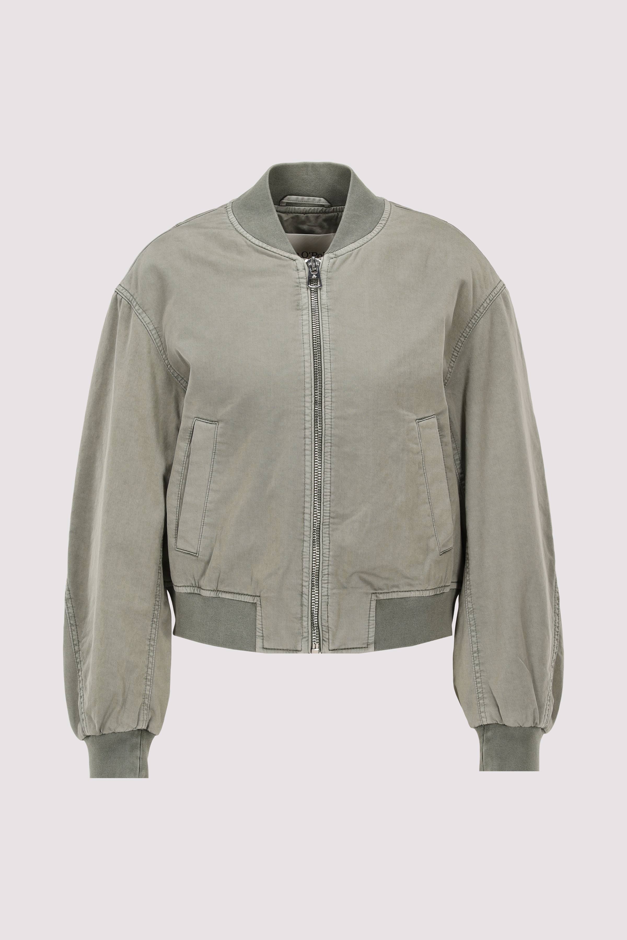 Woven Outdoor Jackets