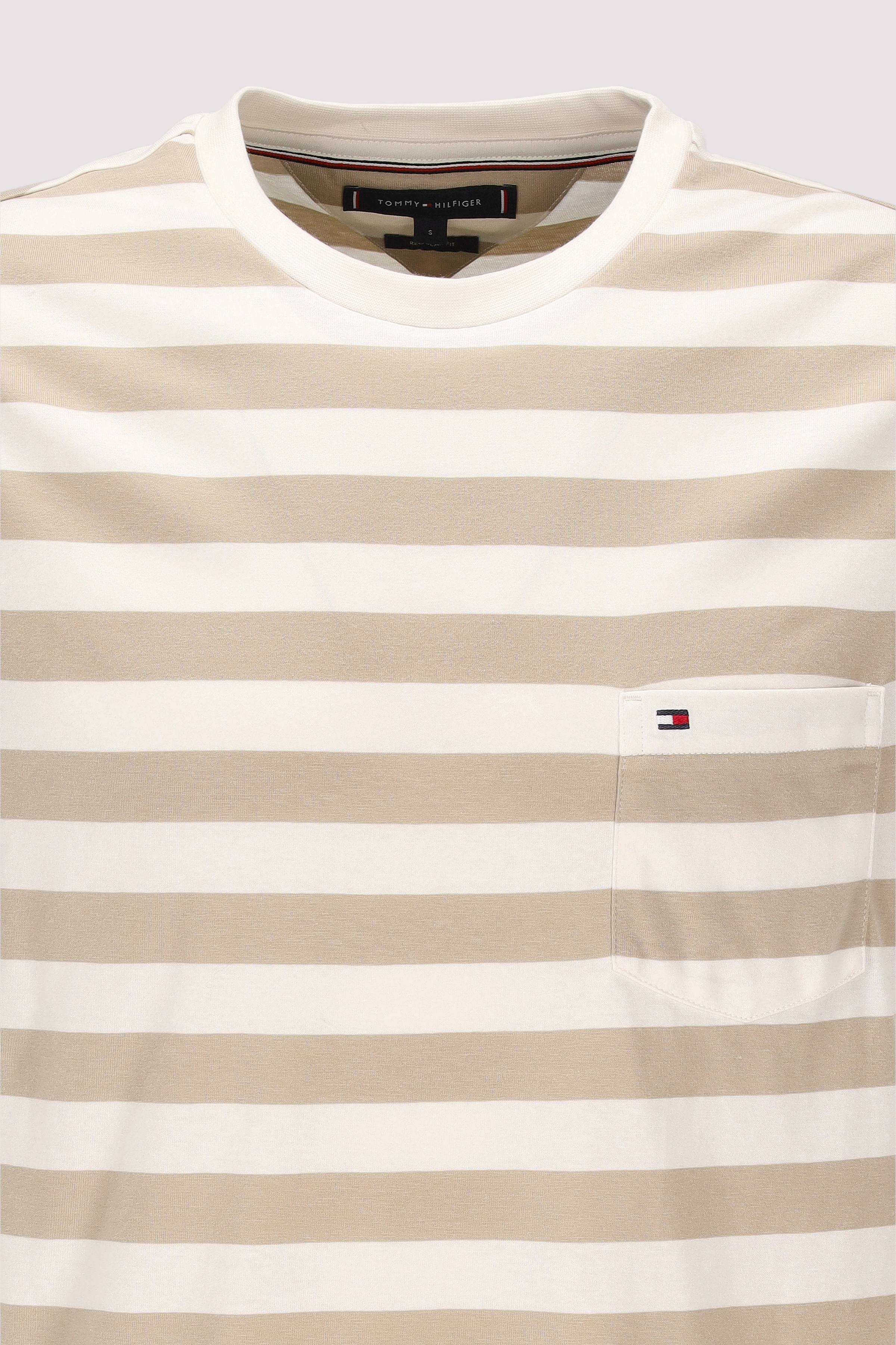 Tommy Hilfiger - ESSENTIAL SOLID POCKET TEE Tommy Hilfiger - ESSENTIAL SOLID POCKET TEE