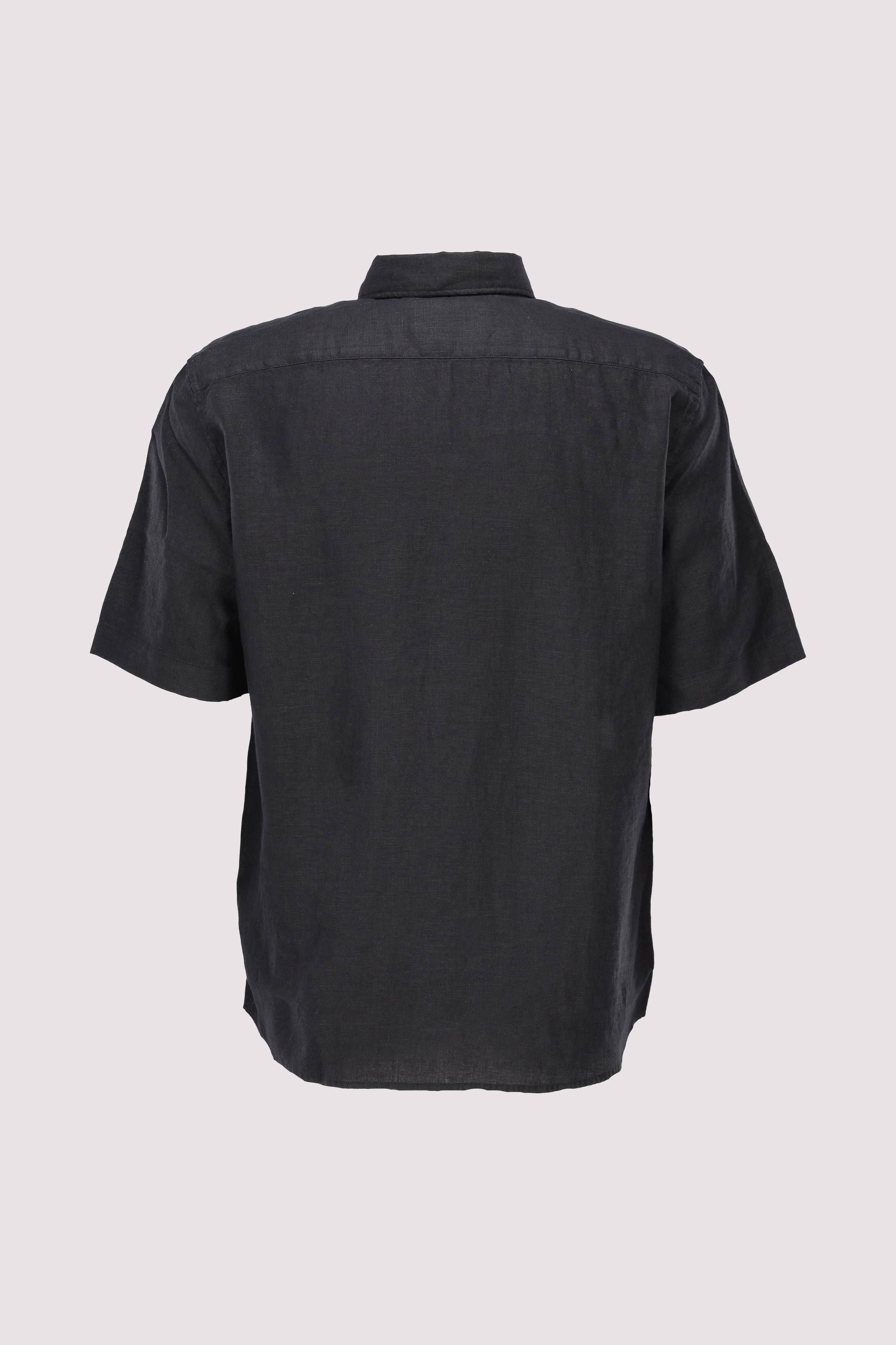 Kent collar, short sleeves, on