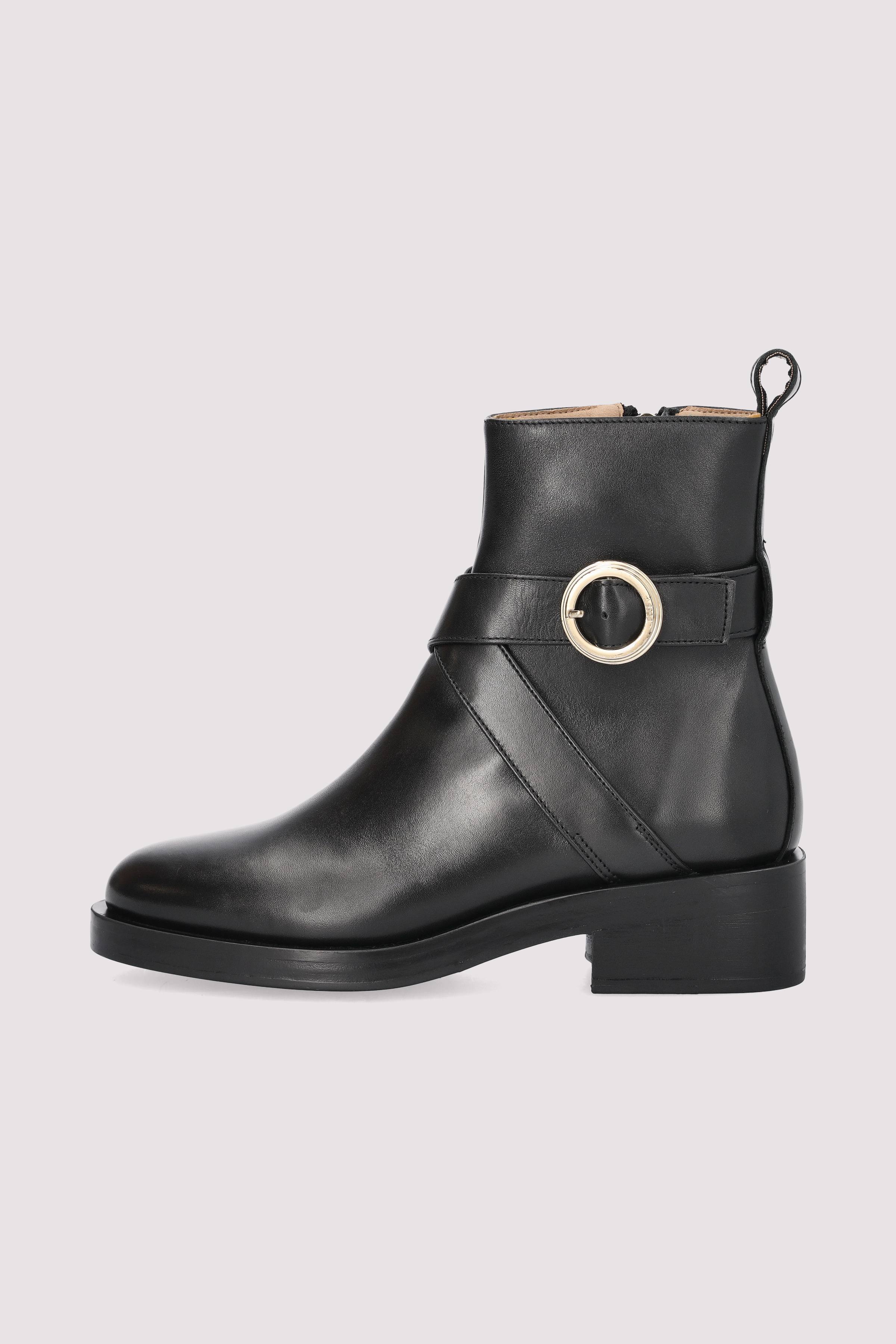 Iryna_Bootie_C 10263221 01