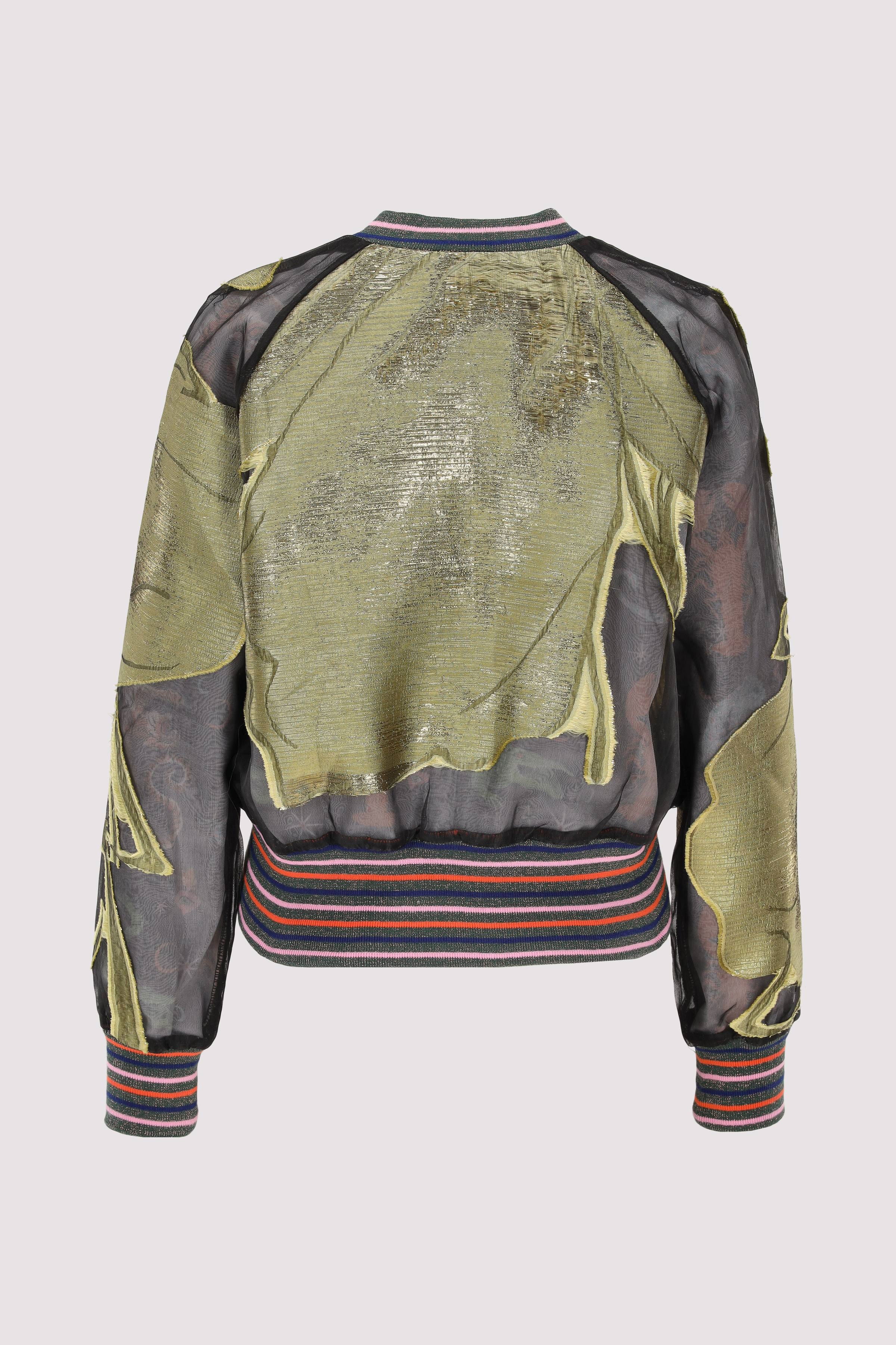 F8 - Lady Crop Bomber