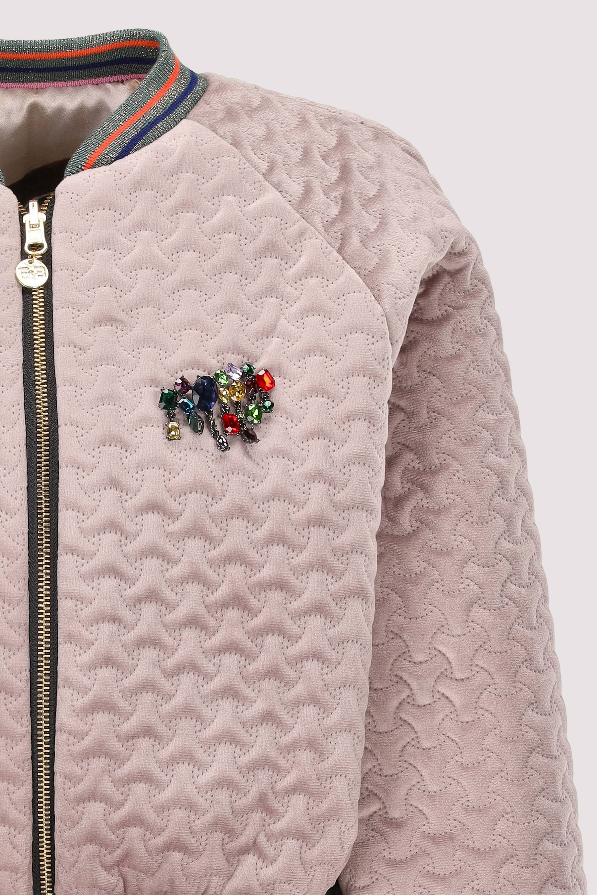 F8 - Lady Crop Bomber