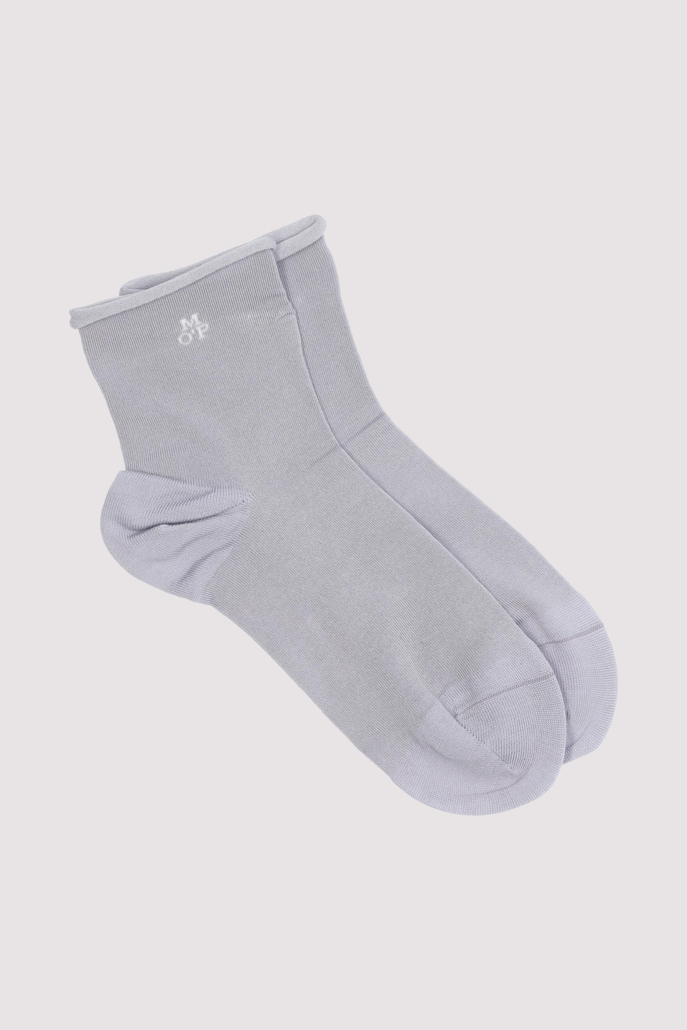 Socks with with a rolled edge,