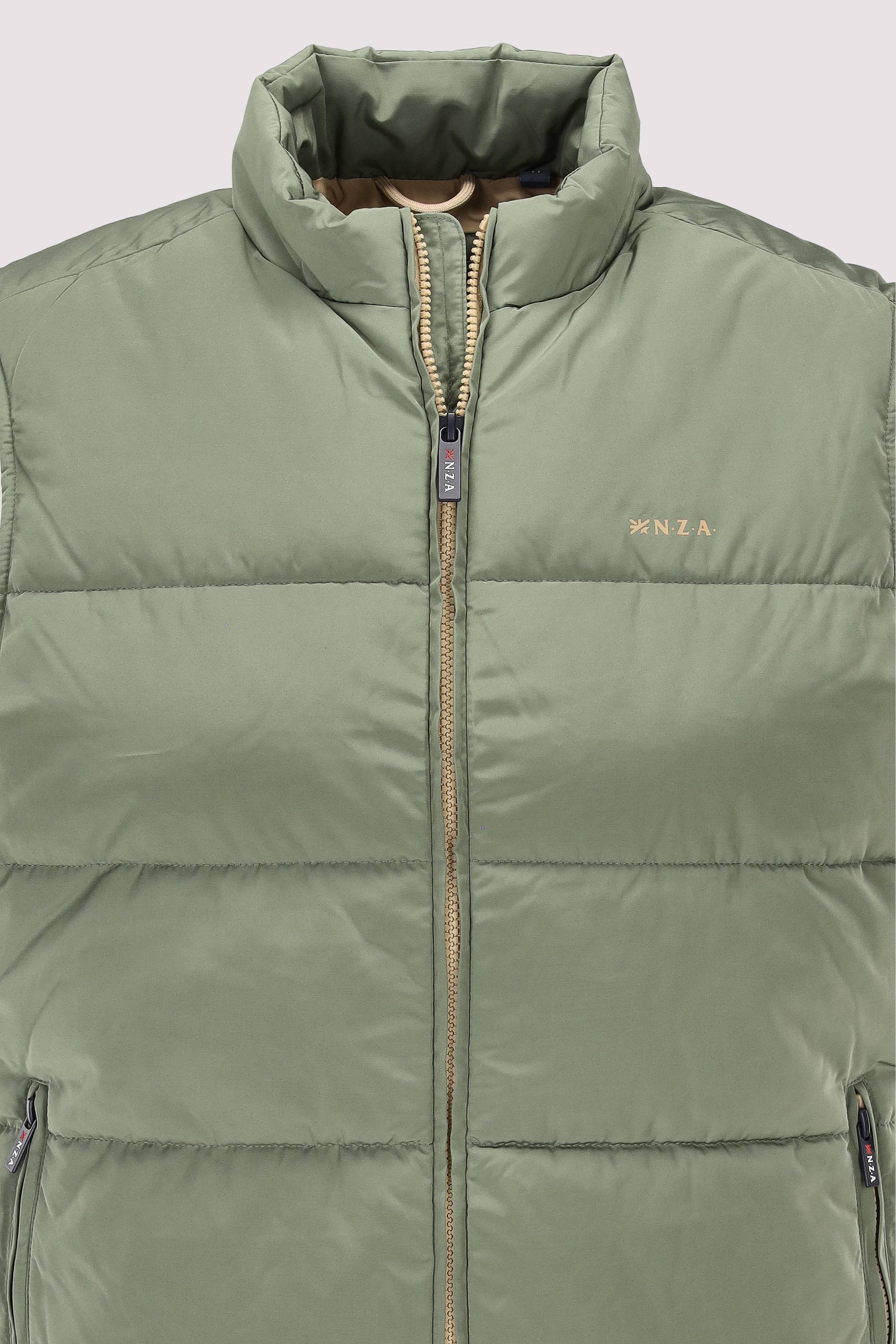 New Zealand Auckland - 25MN821