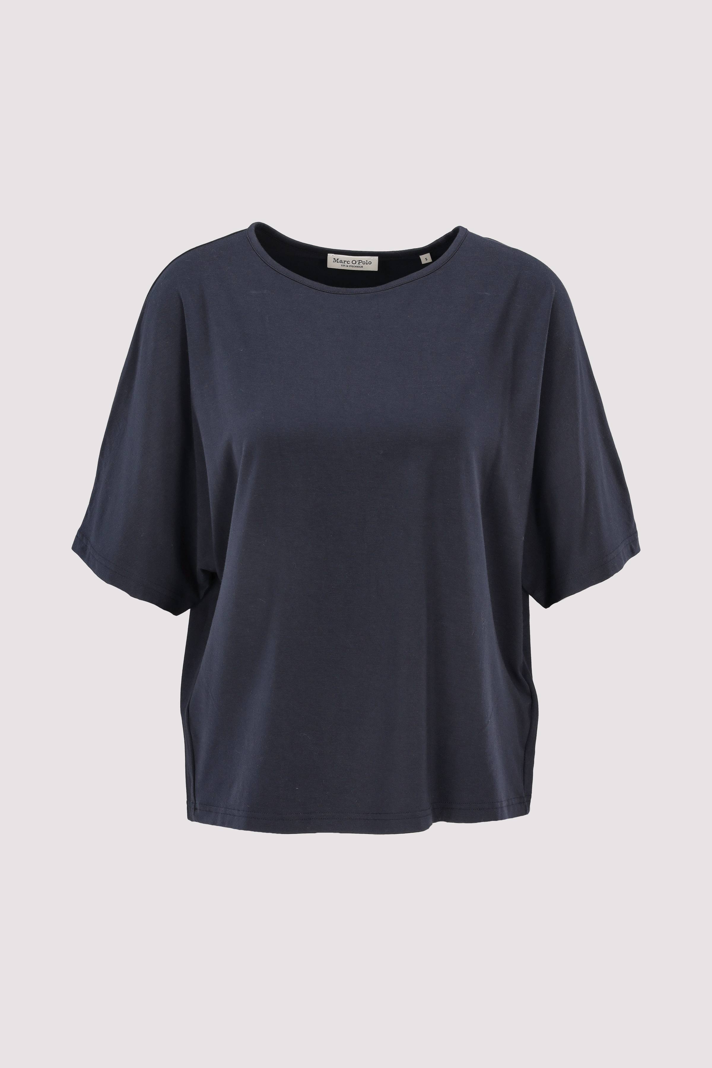 T-shirt, cut on sleeve